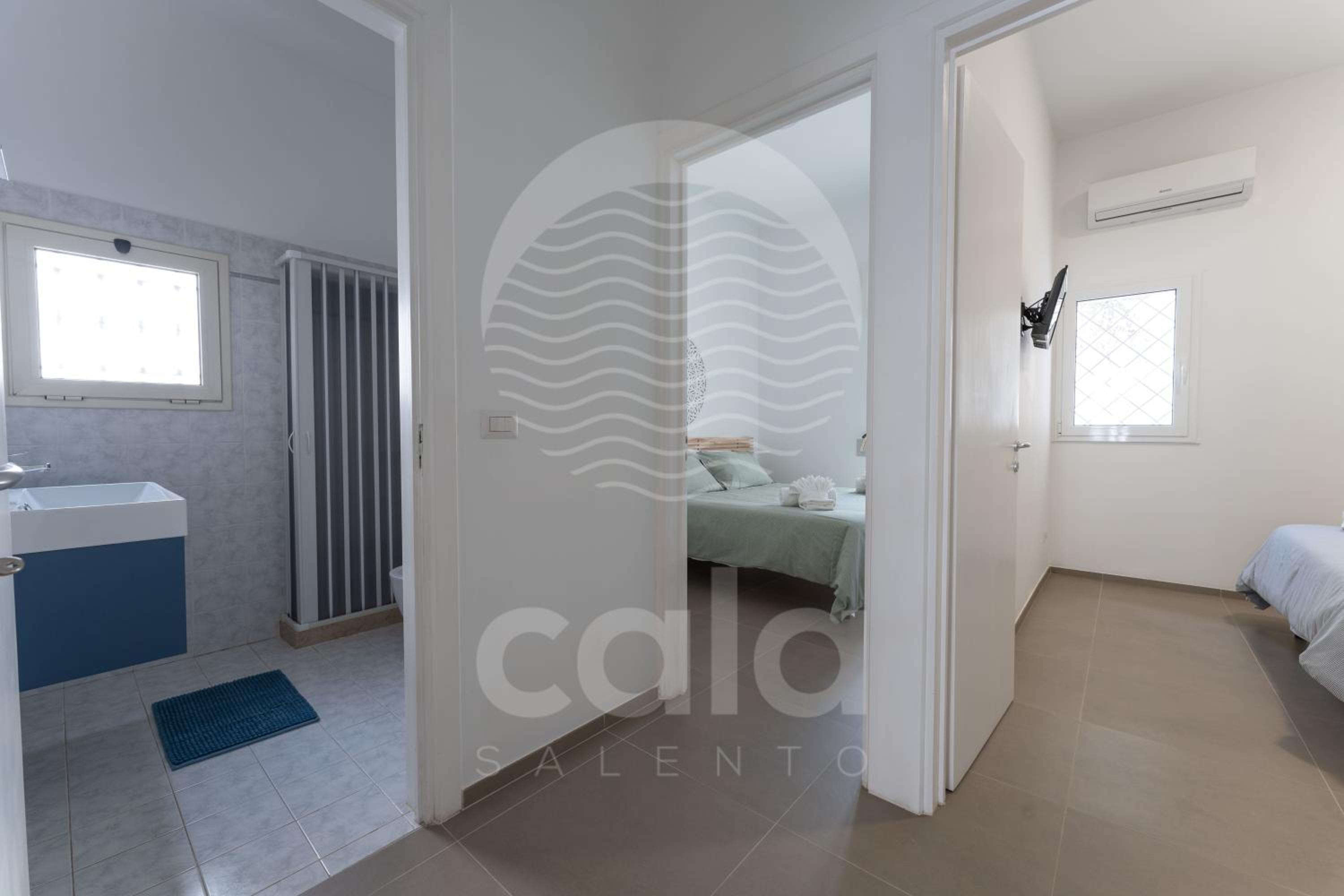 Three-Bedroom House photo 1