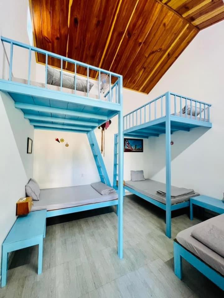 Apartment with Terrace photo 3