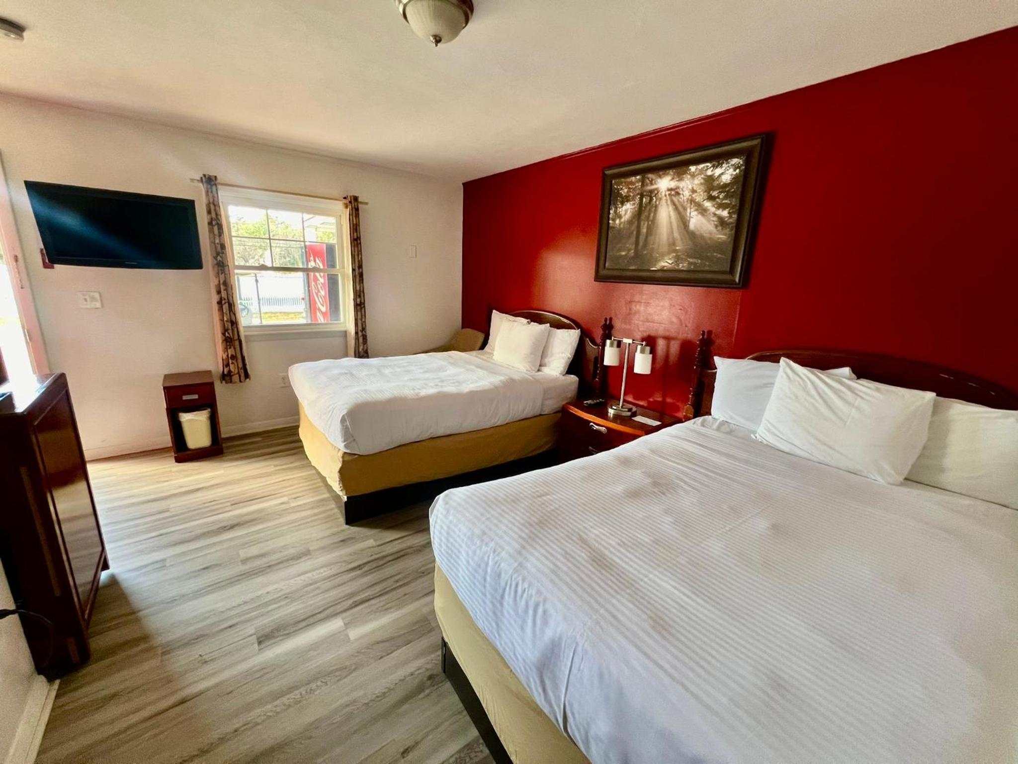 Double Room with Two Double Beds - Non-Smoking - Photo 1