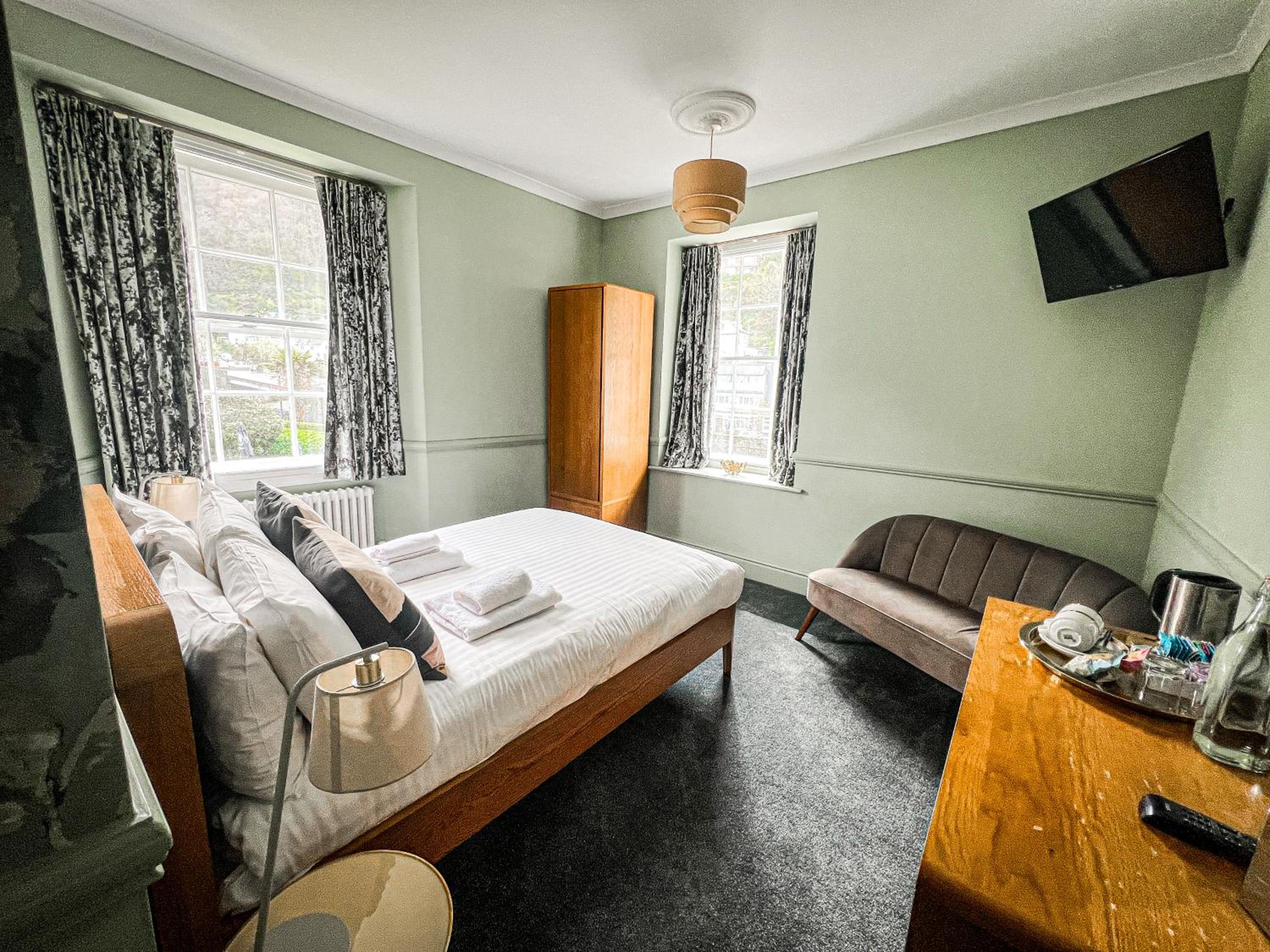 Double Room with River View photo 2