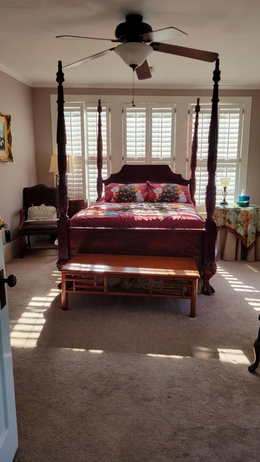 Deluxe Queen Room photo 2