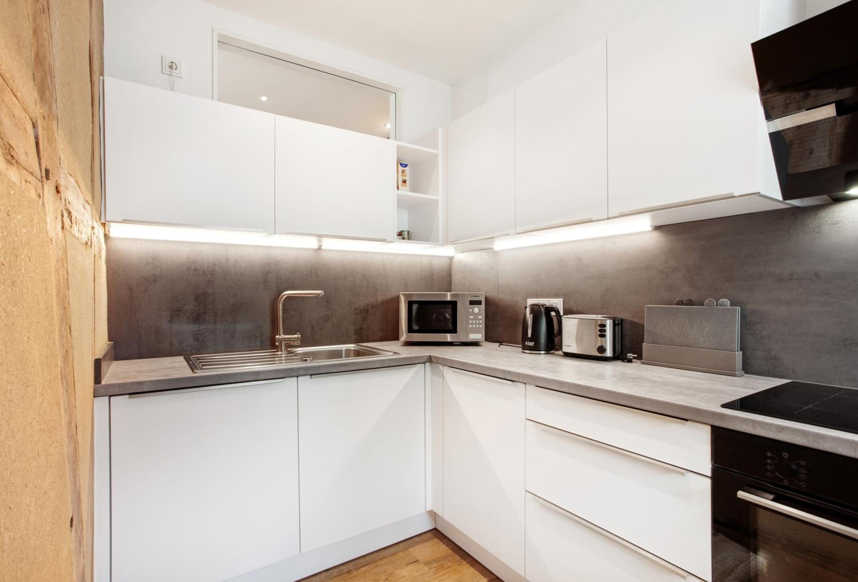 Apartment with Terrace photo 2
