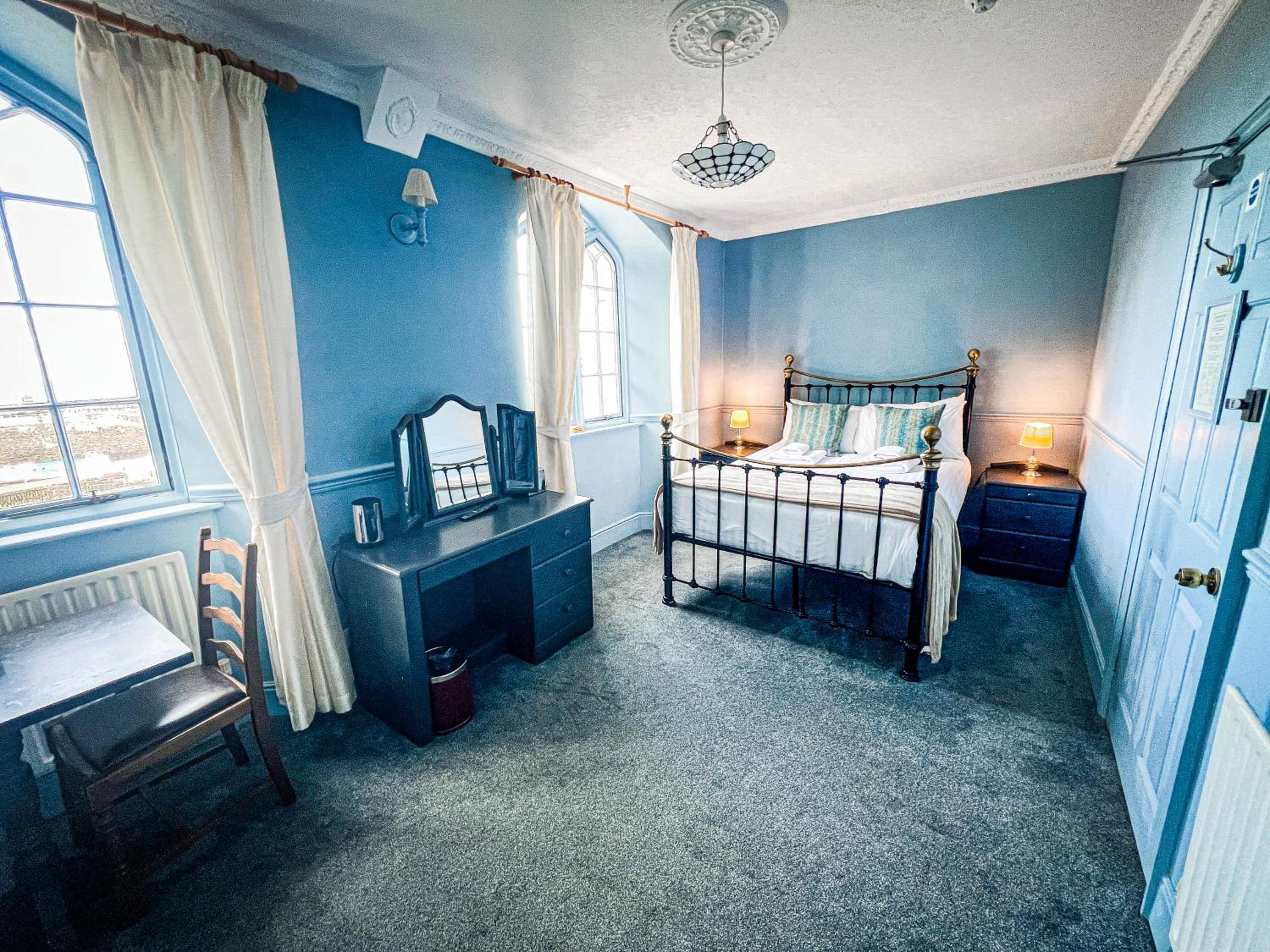 Double Room with Sea View - Photo 1