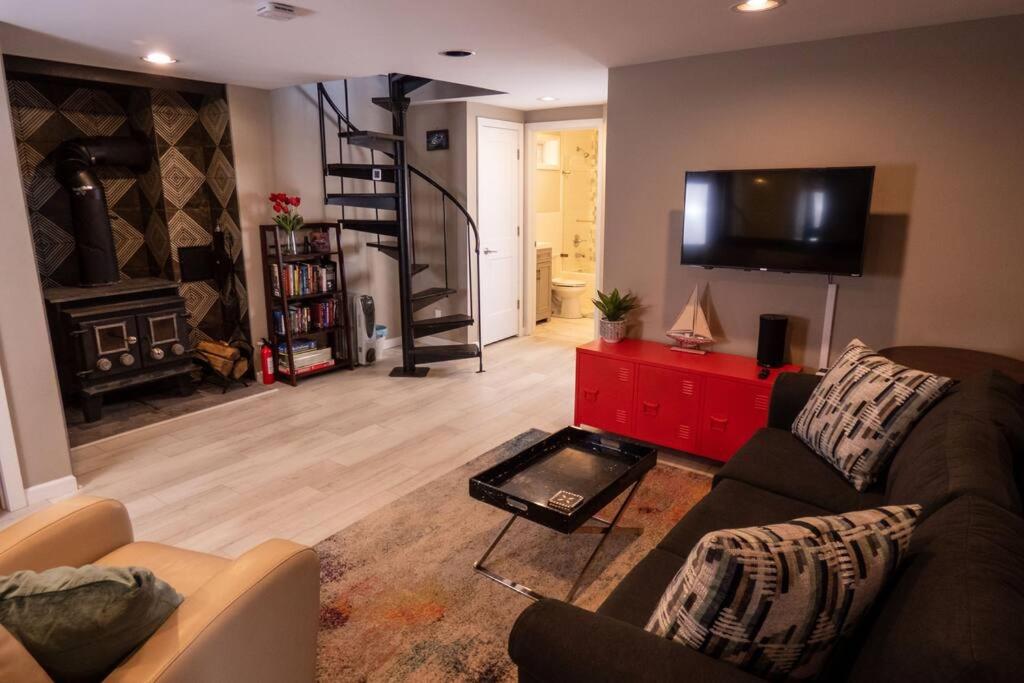 Three-Bedroom Home photo 1