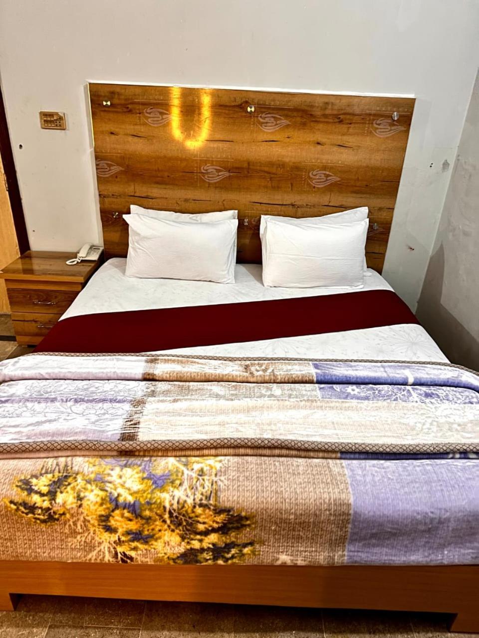 Deluxe Single Room