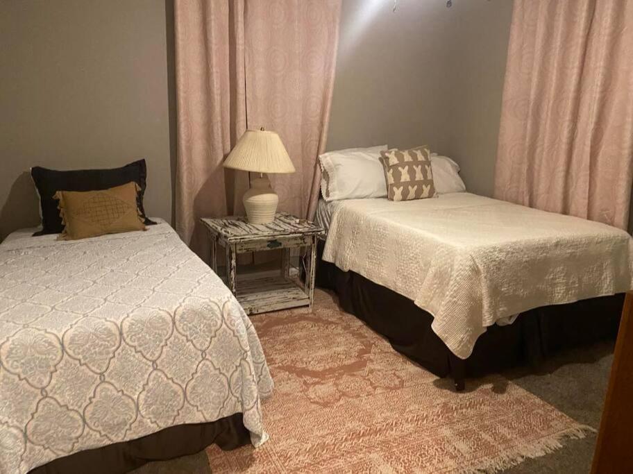 Three-Bedroom House photo 2