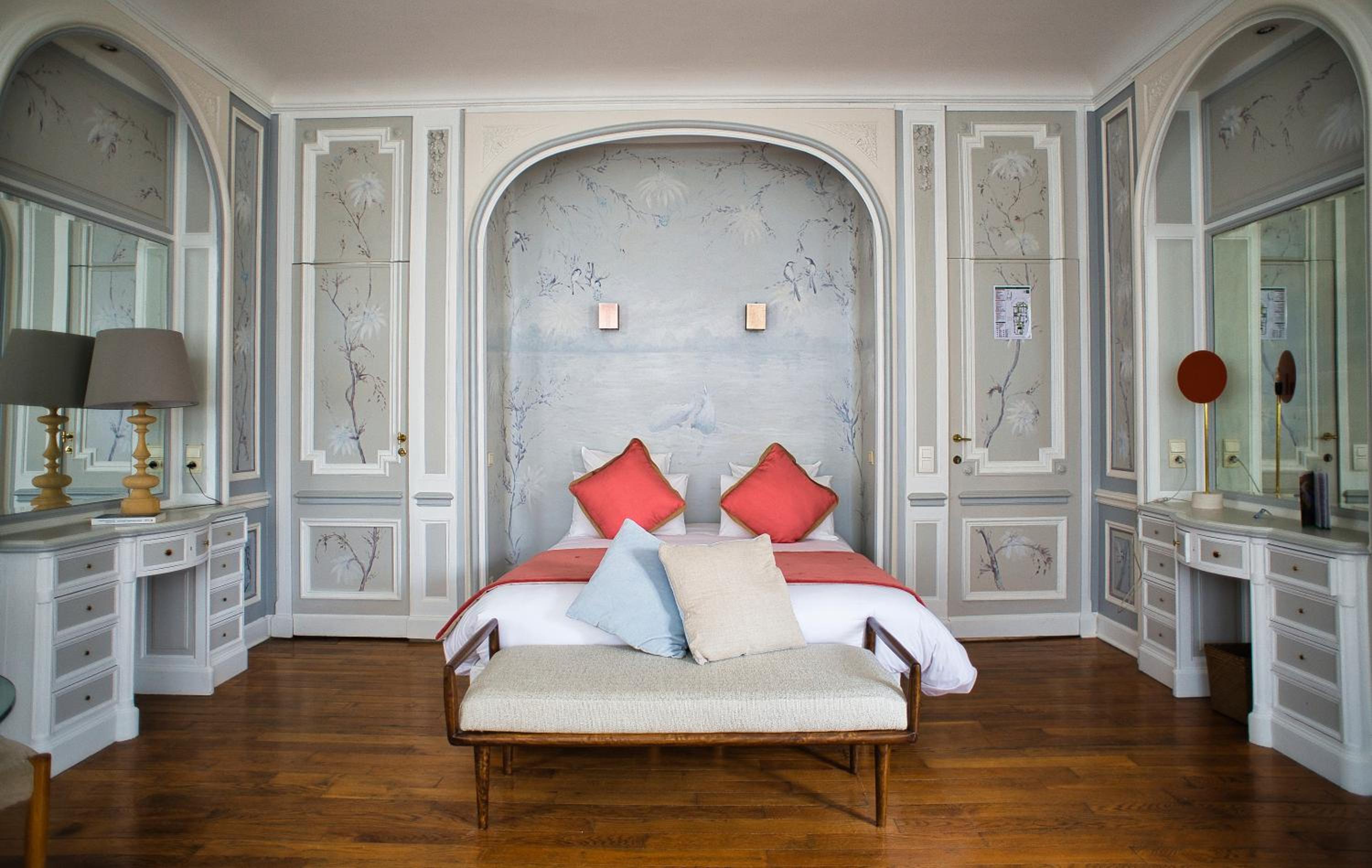 Junior Suite with Balcony