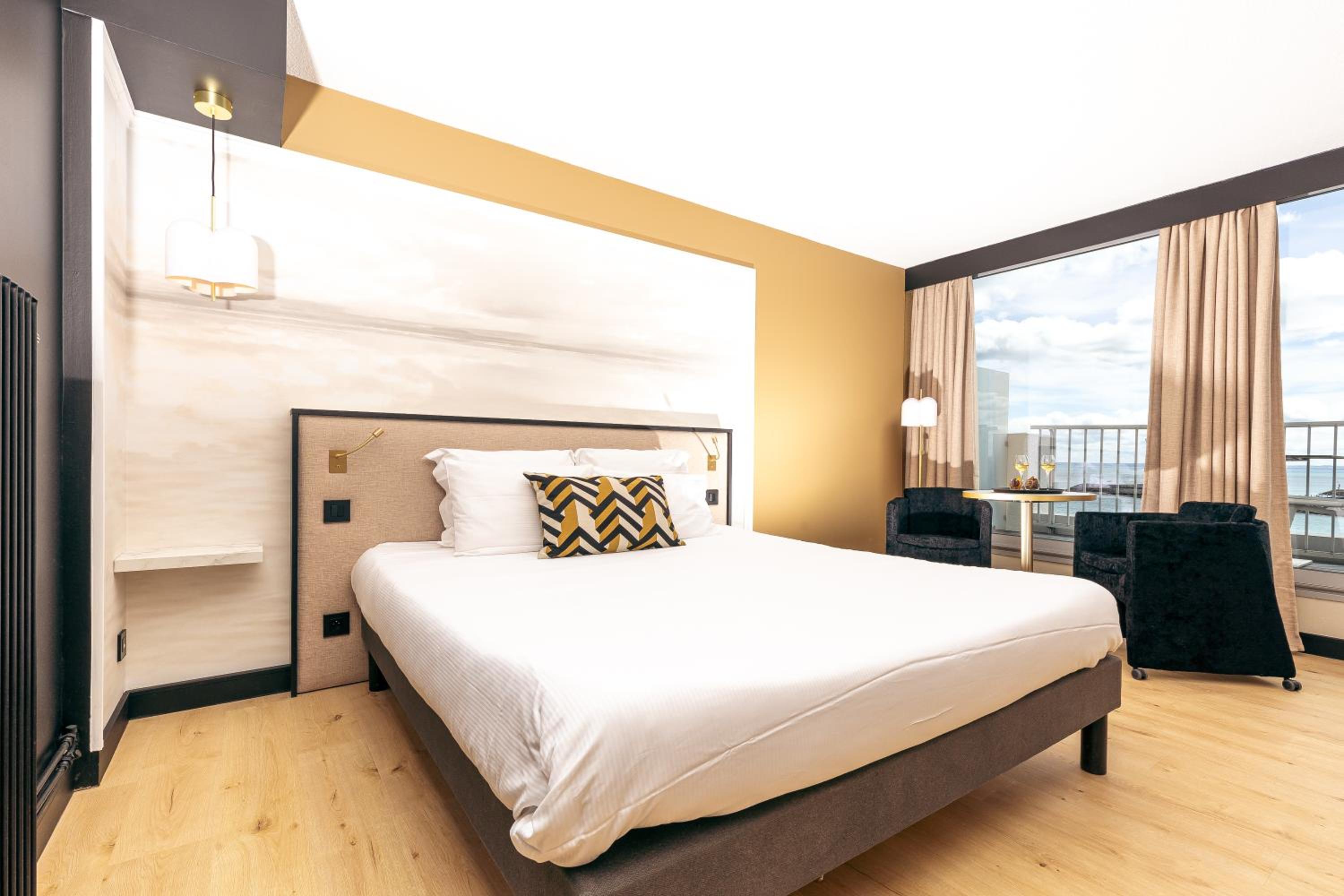 Superior Double Room With Terrace with Sea VIew - Photo 12