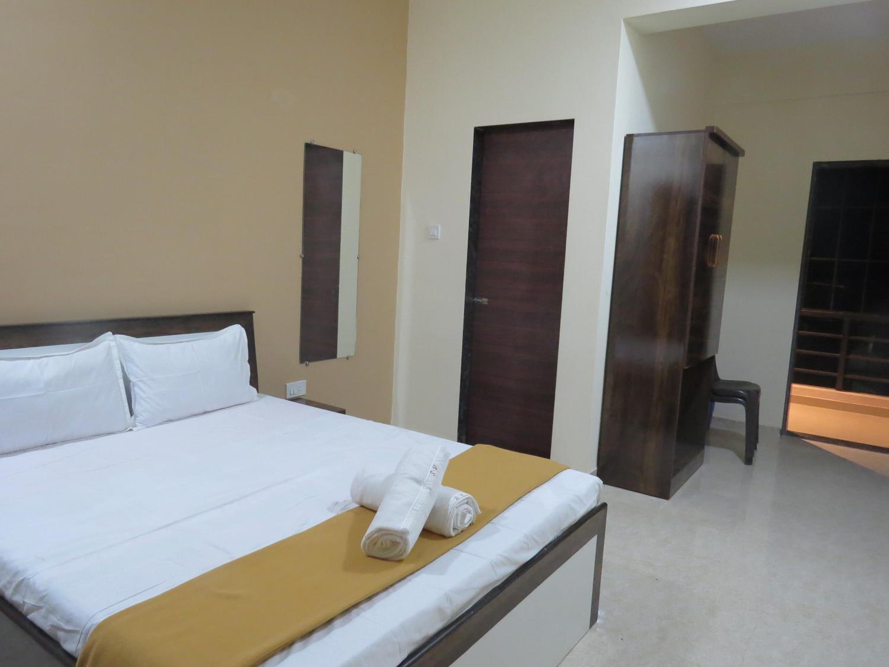 Double Room with Balcony photo 3