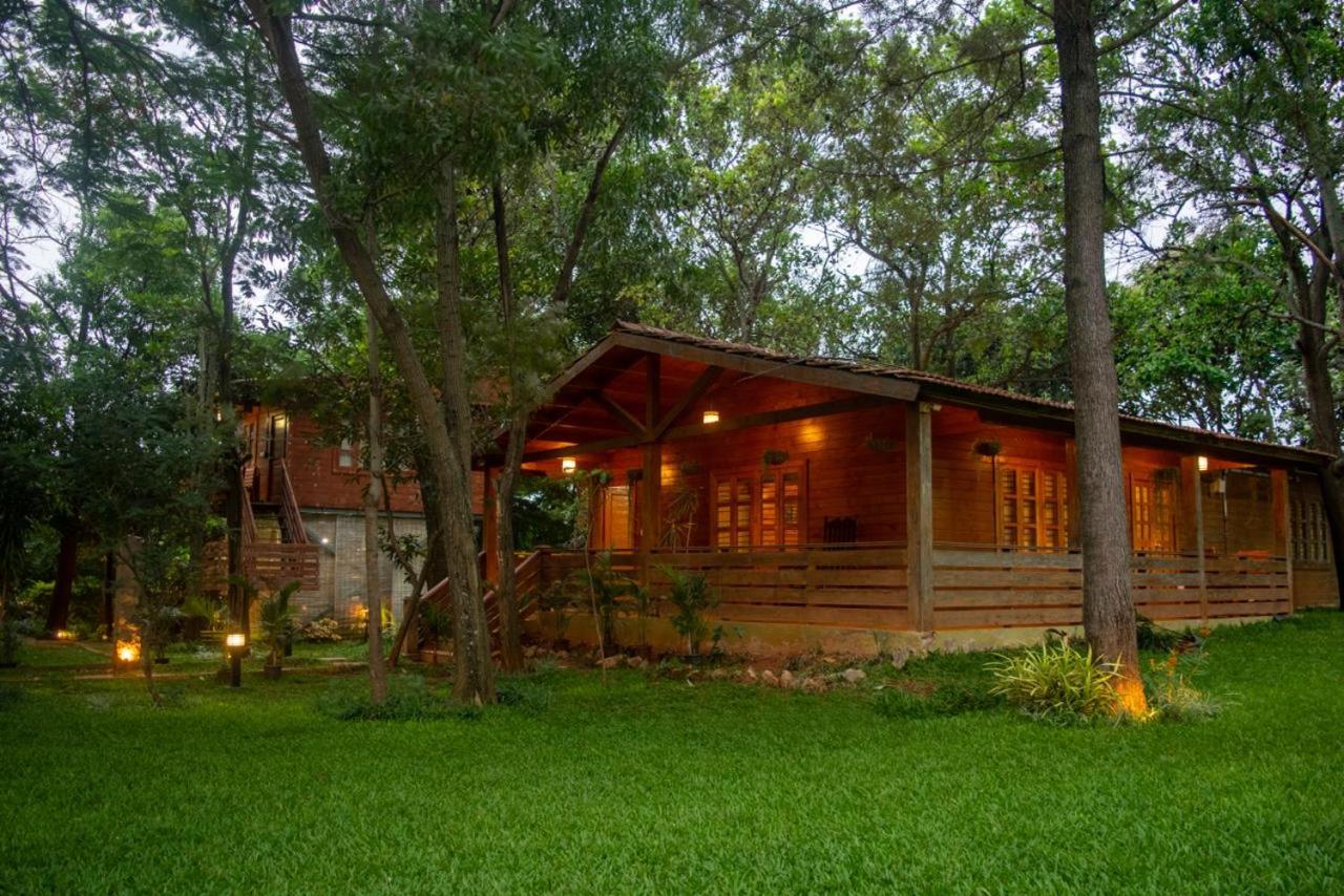 Villa photo 2