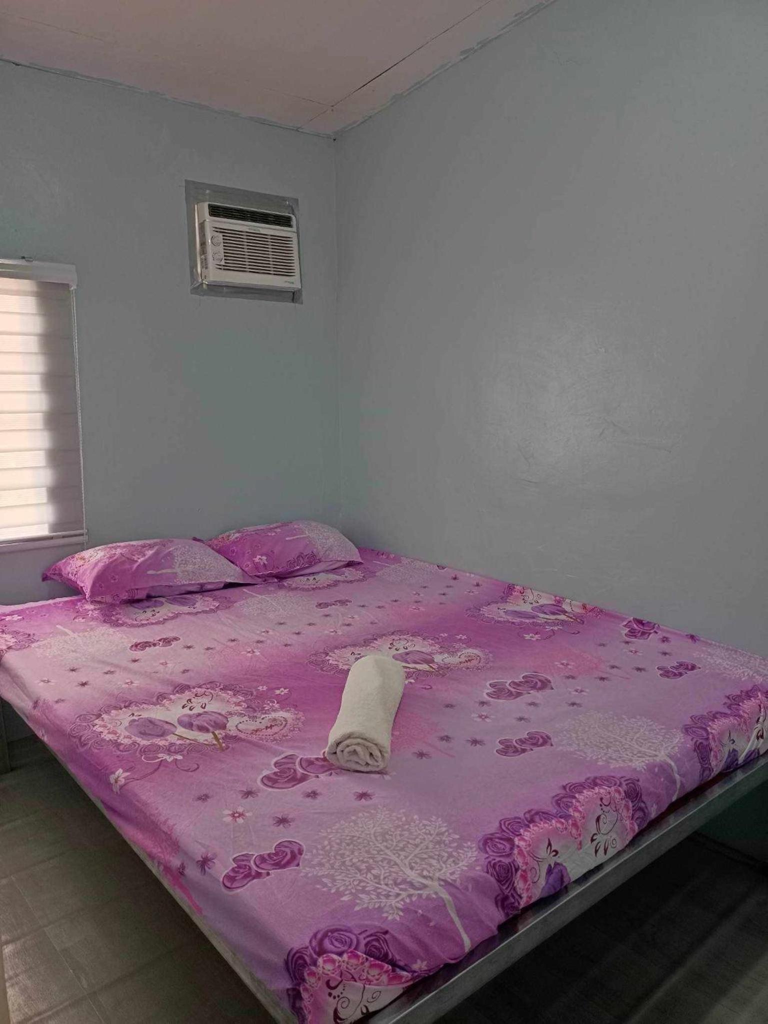 Two-Bedroom House photo 2