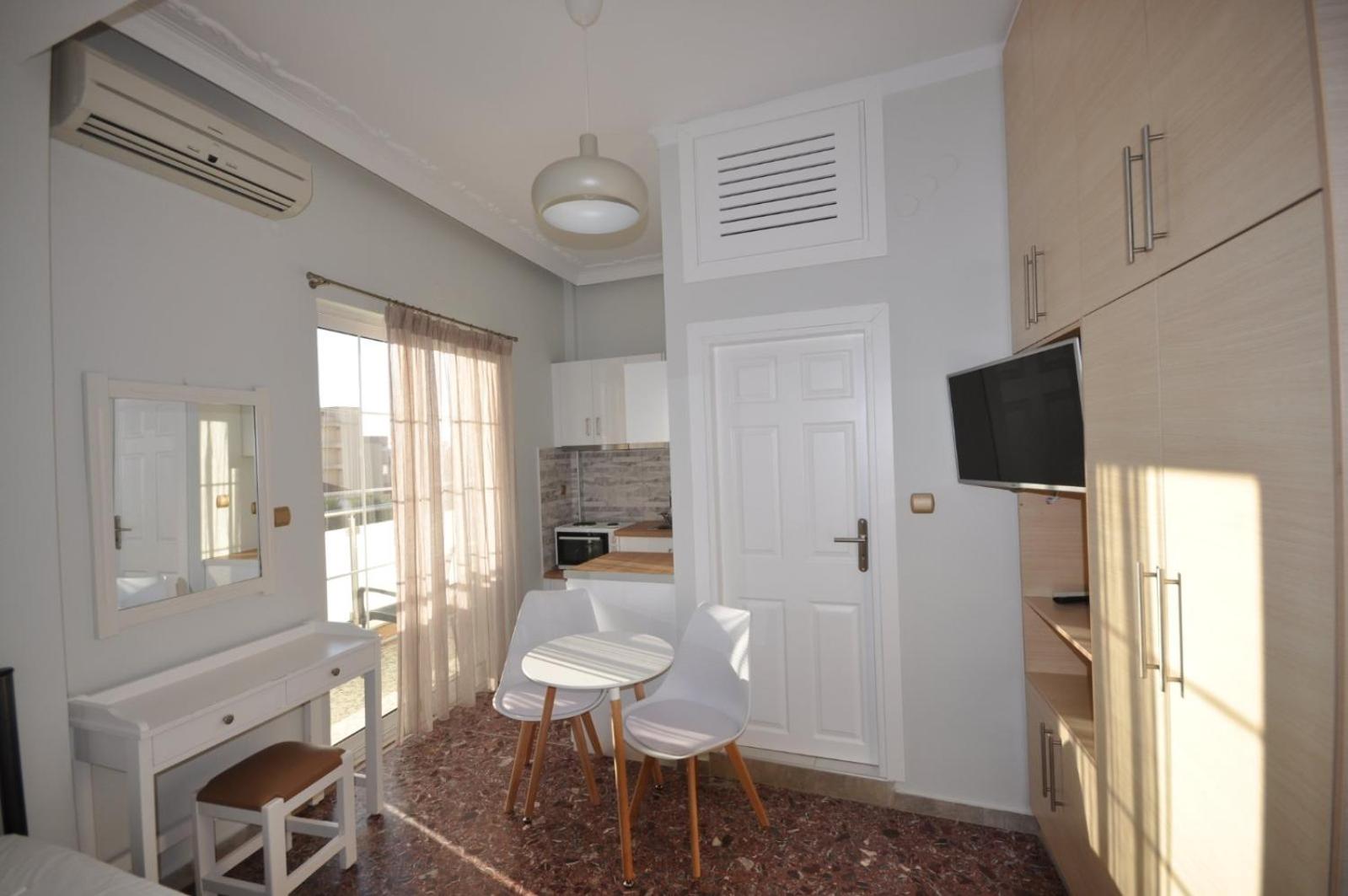 Single Studio with Balcony