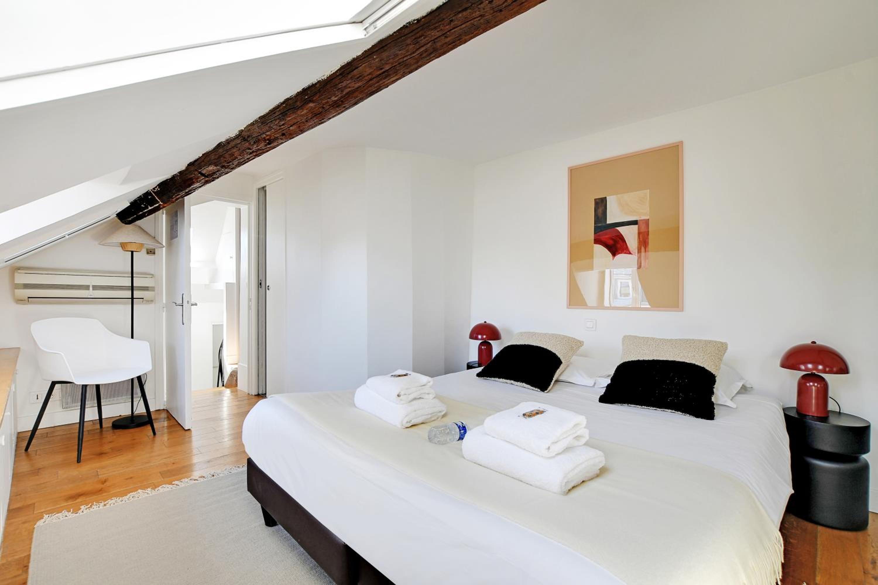 Apartment photo 3