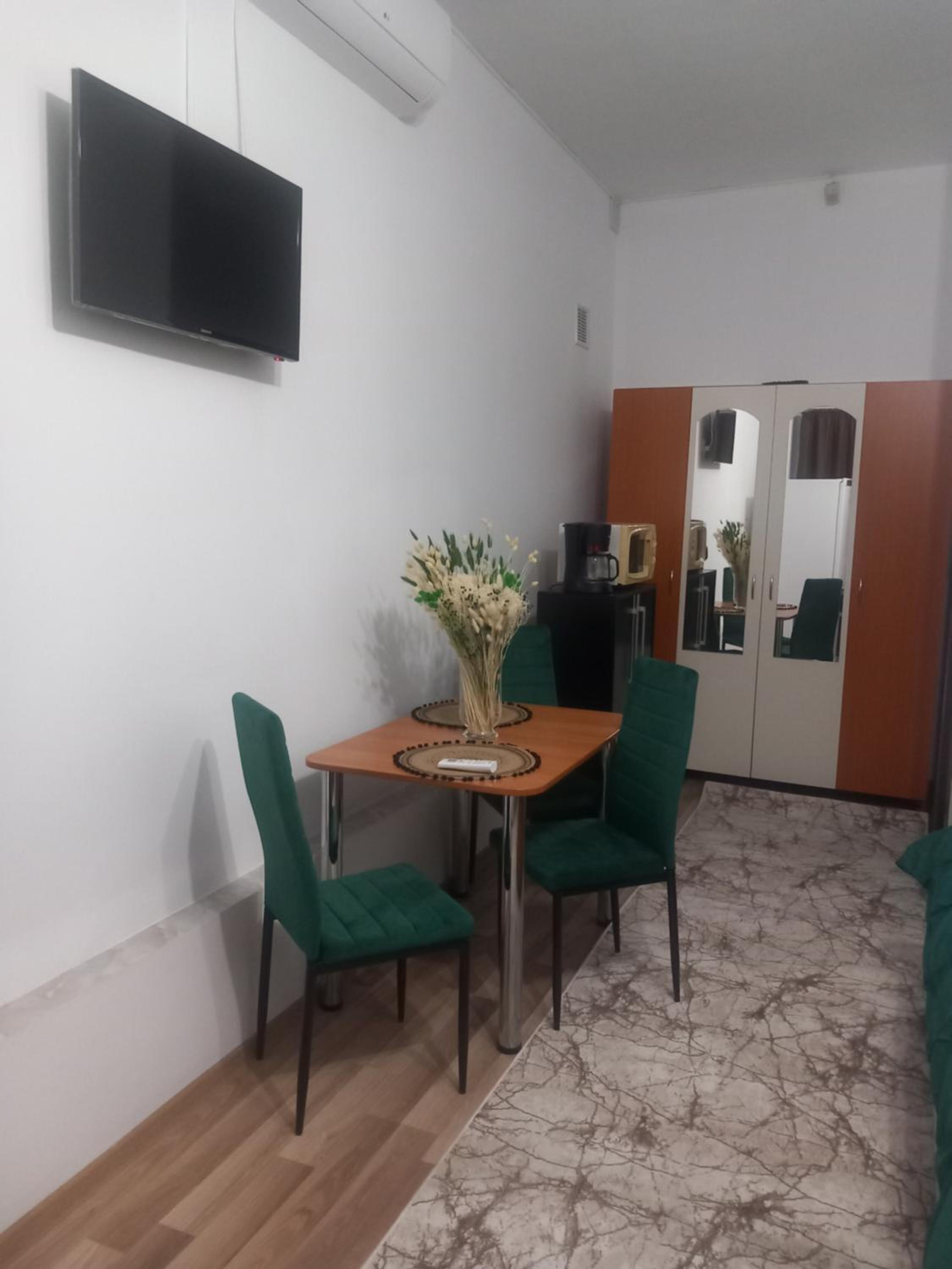 Deluxe Room (2 Adults + 1 Child) photo 2
