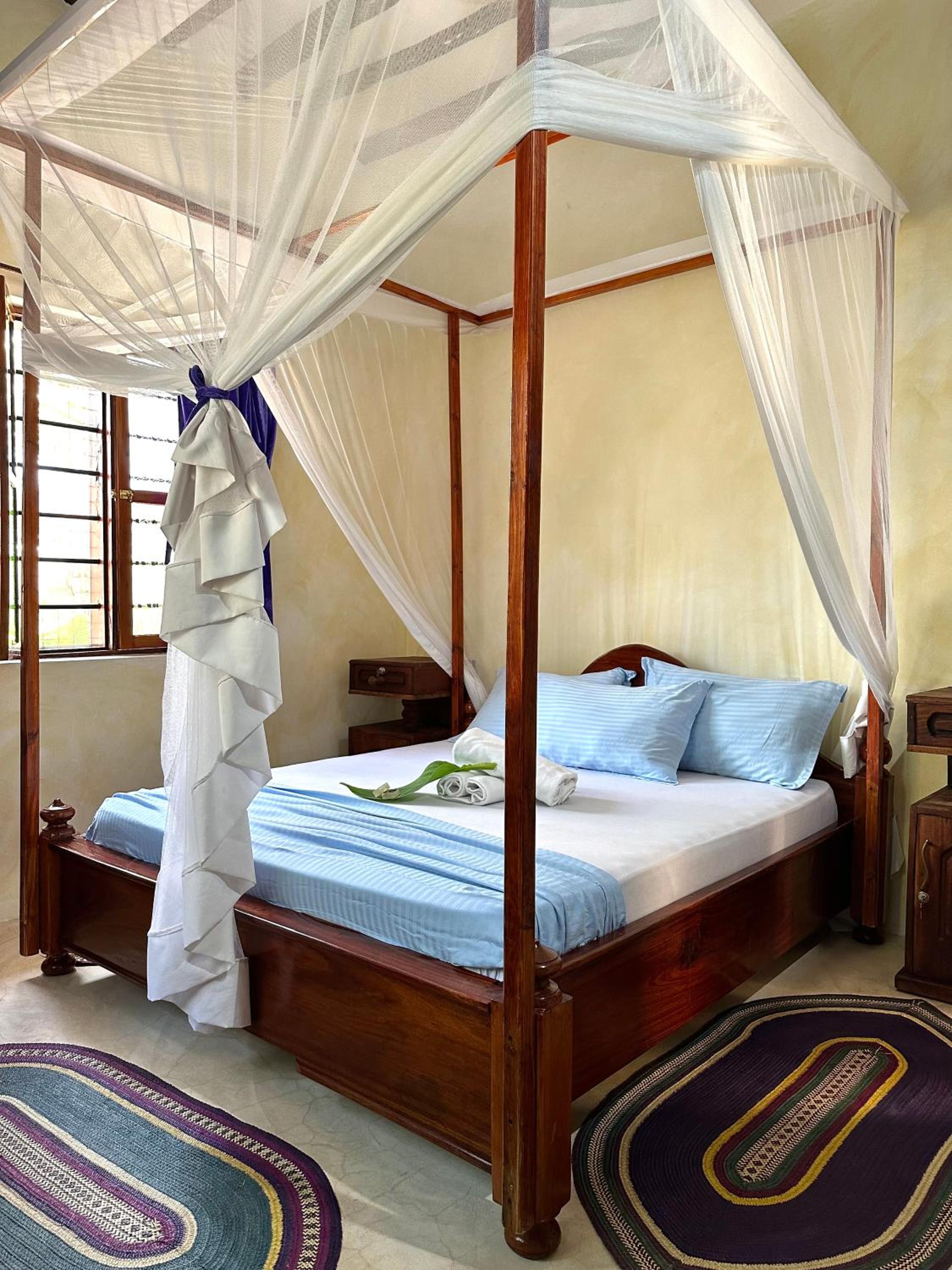 Double Room with Private Bathroom photo 1