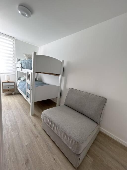 Three-Bedroom Apartment photo 2