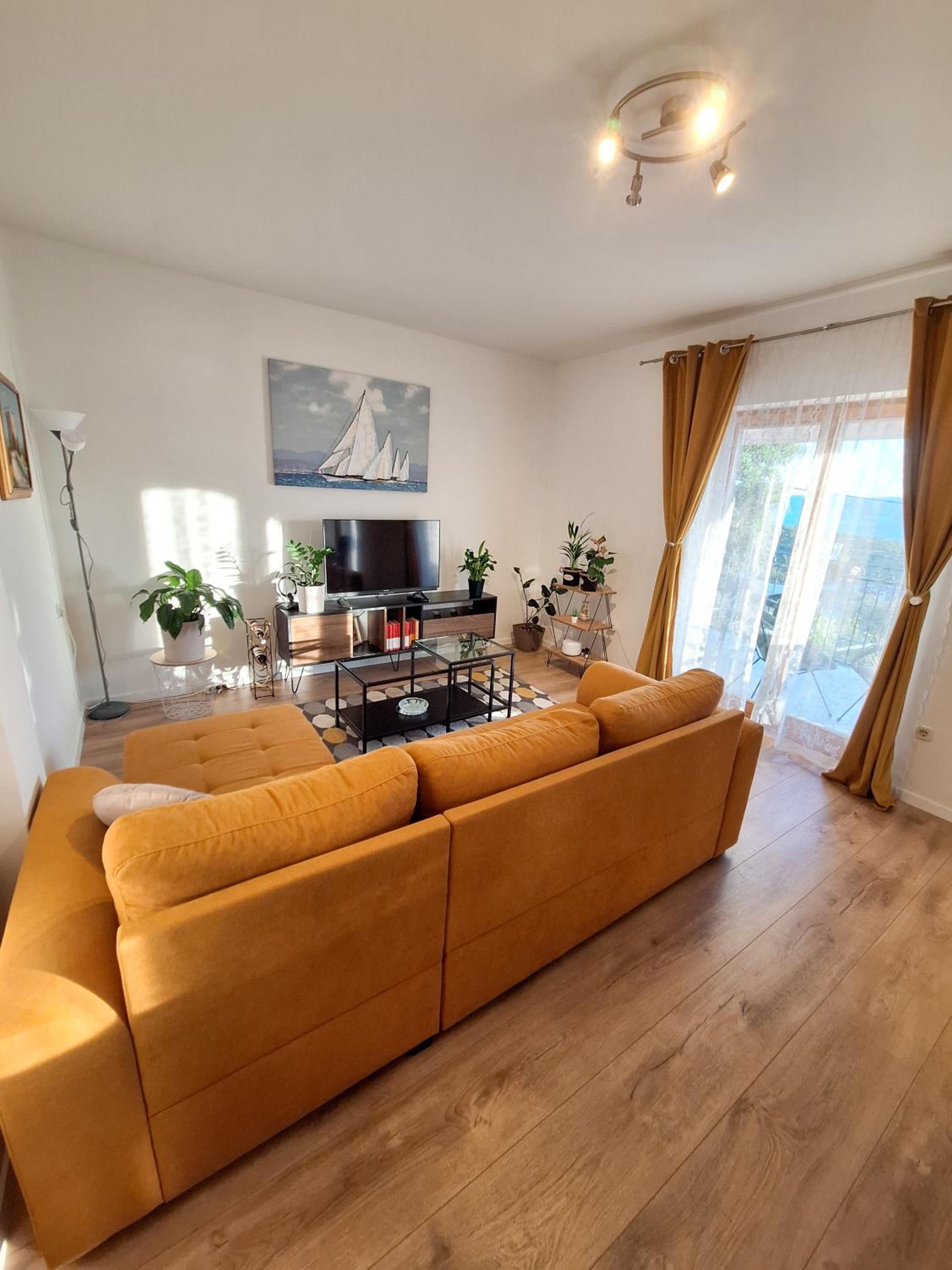 Three-Bedroom Apartment - Photo 14