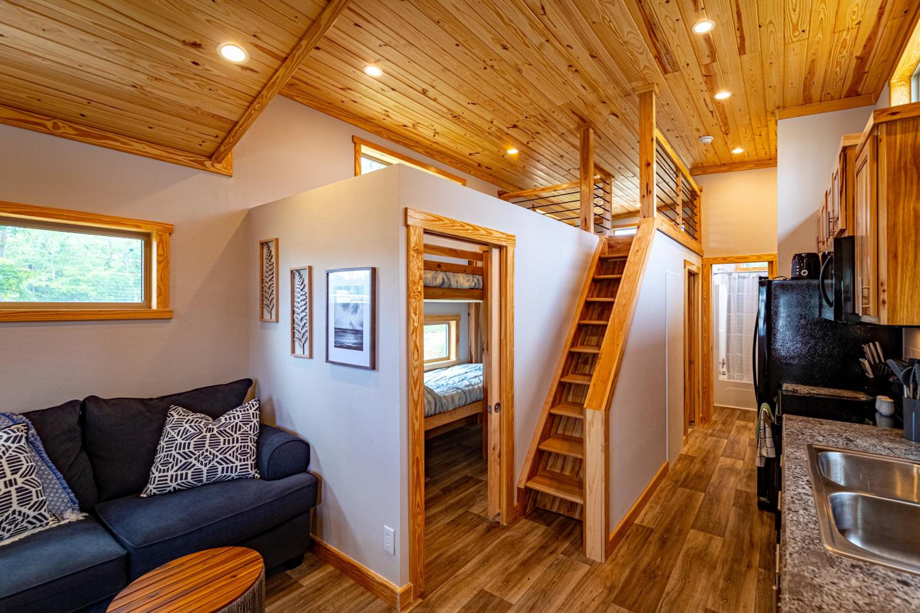 Two-Bedroom House photo 3
