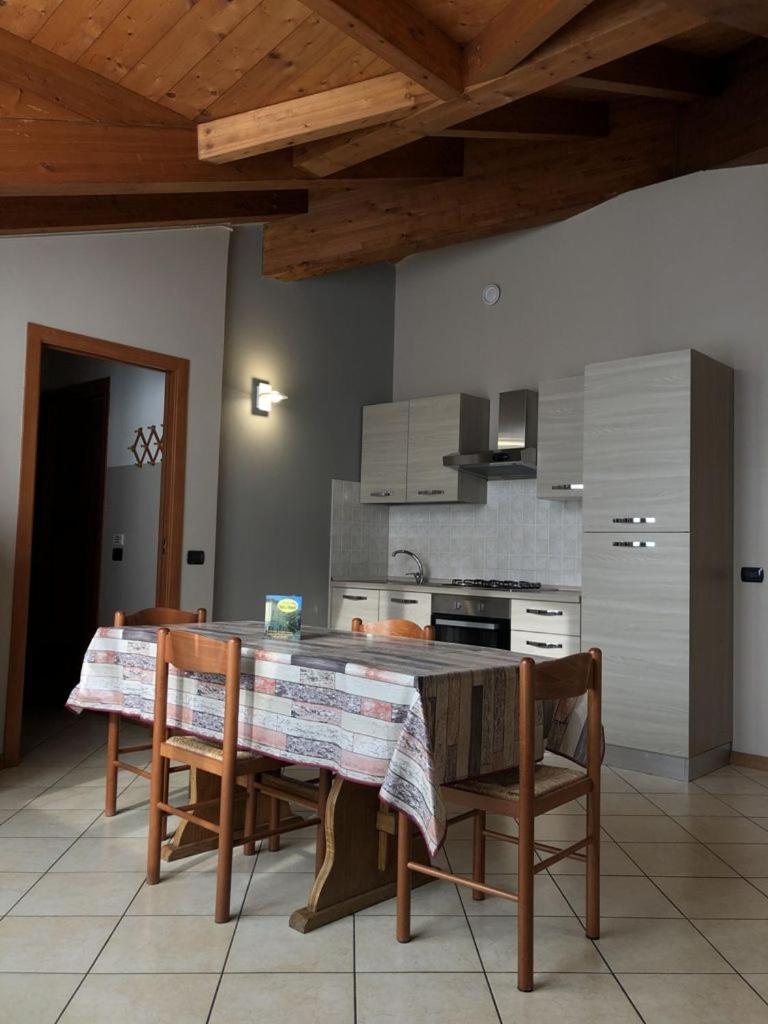 Two-Bedroom Apartment - Photo 19