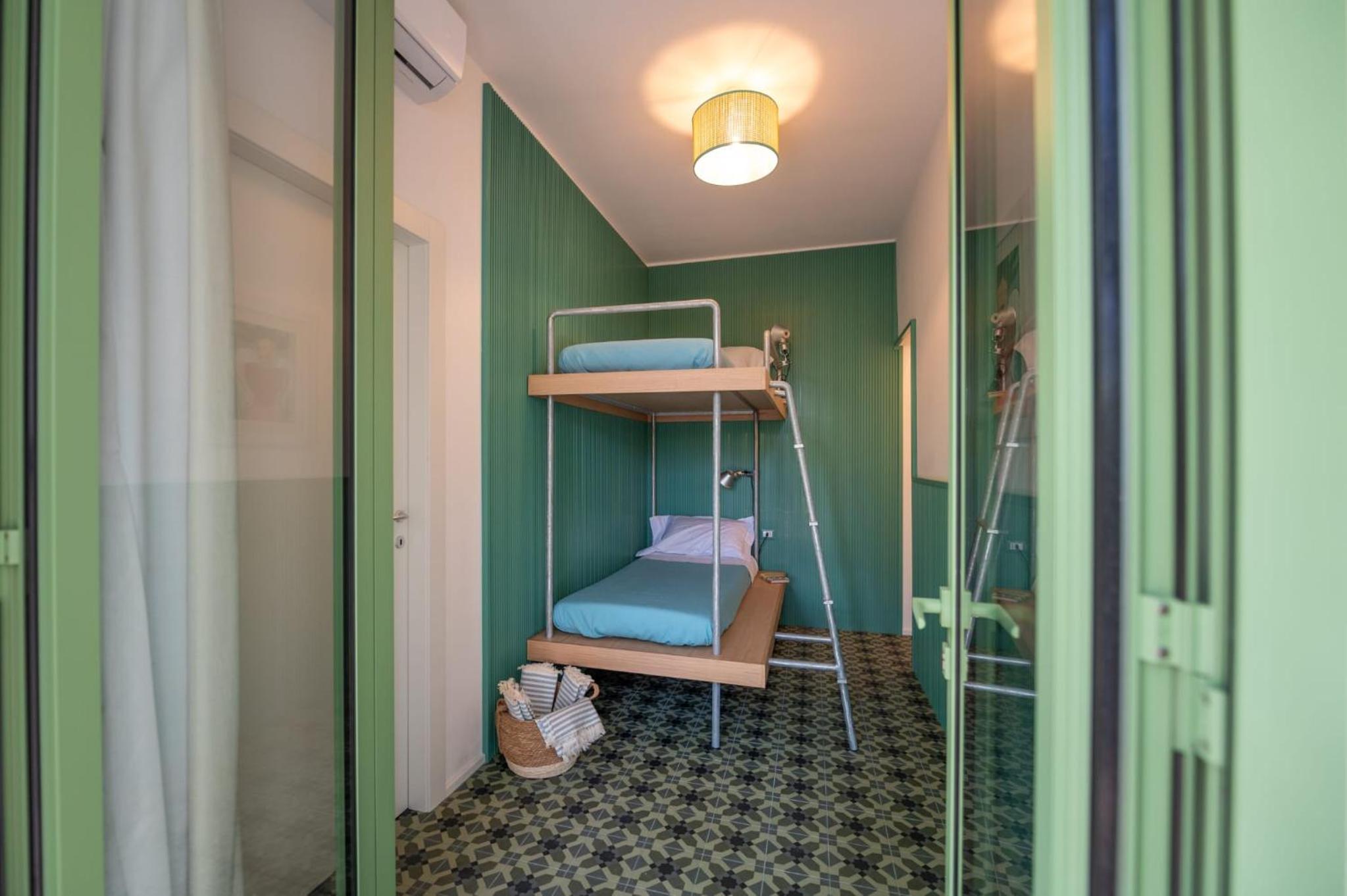 Double Room With Private Bathroom photo 3
