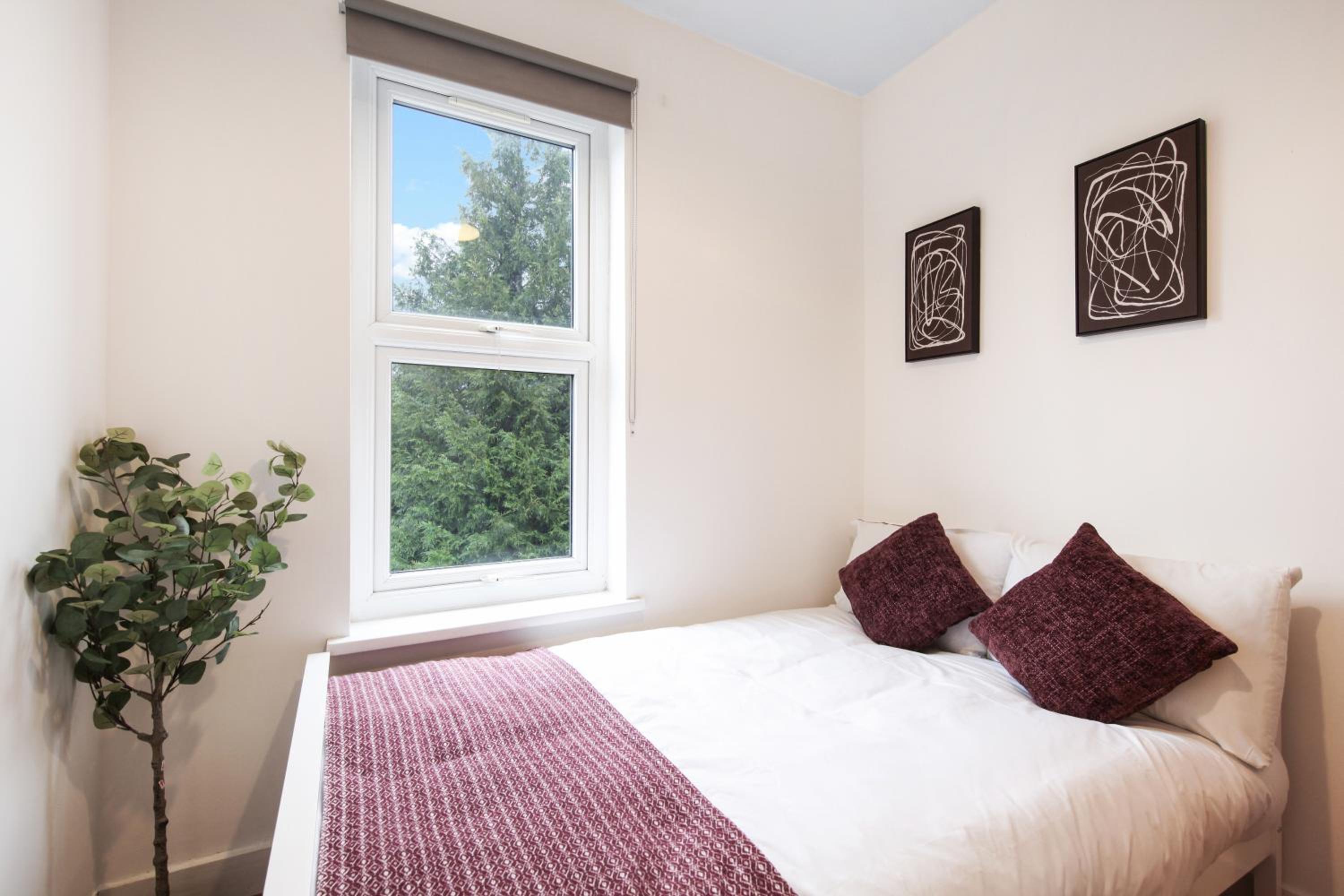 Budget Double Room photo 2