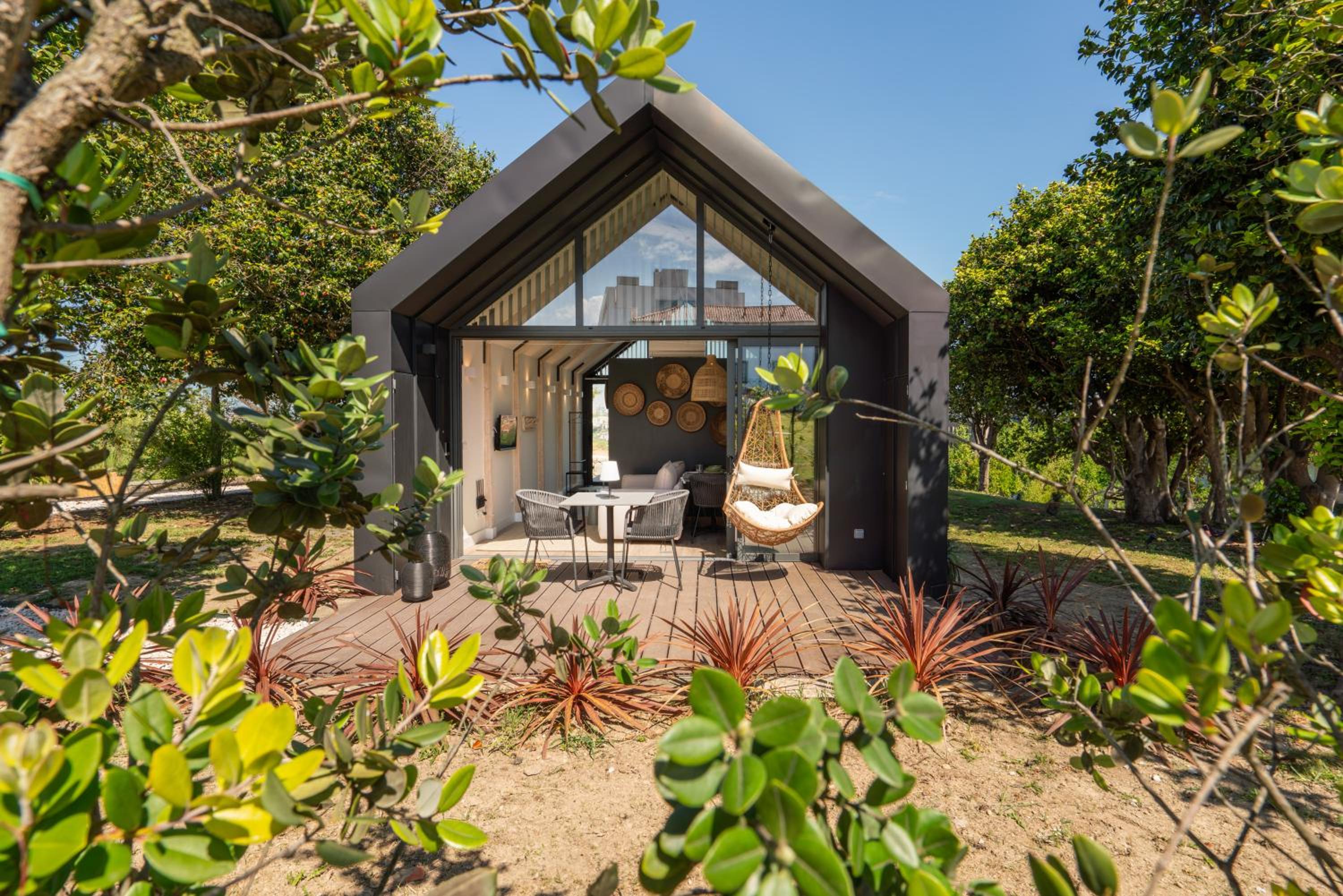 Deluxe Bungalow