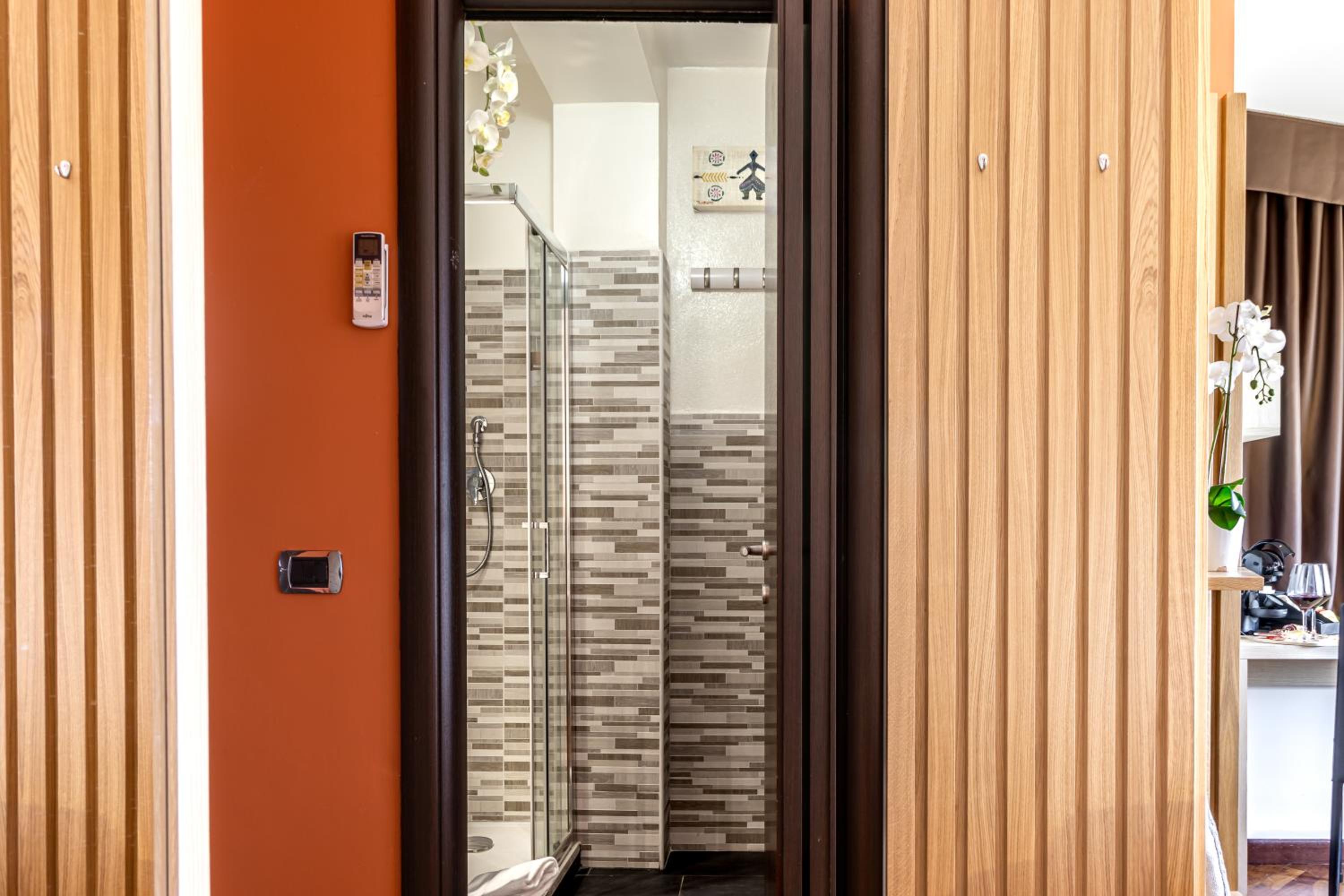 Double Room with Balcony photo 2