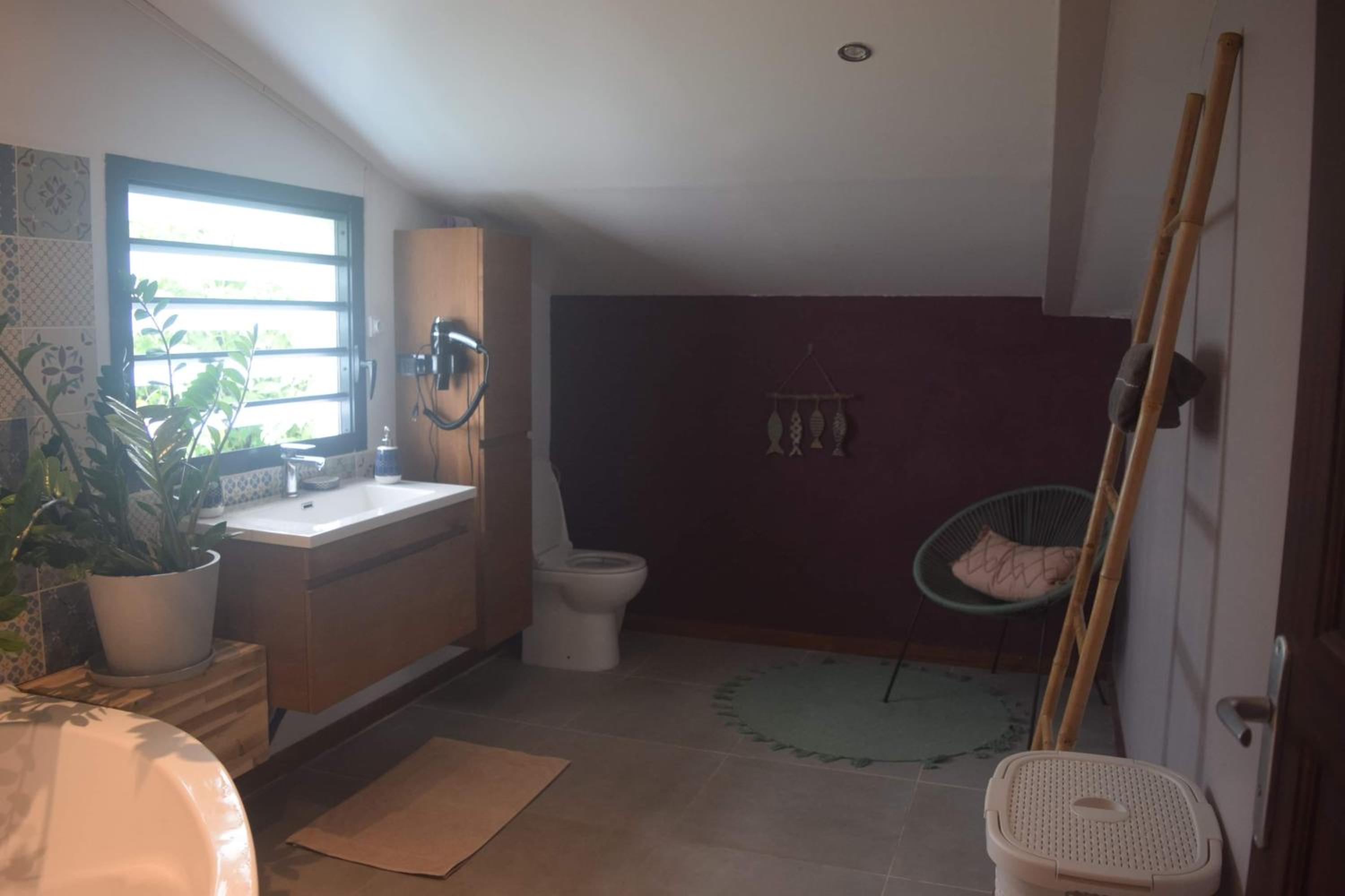 Three-Bedroom Villa photo 3