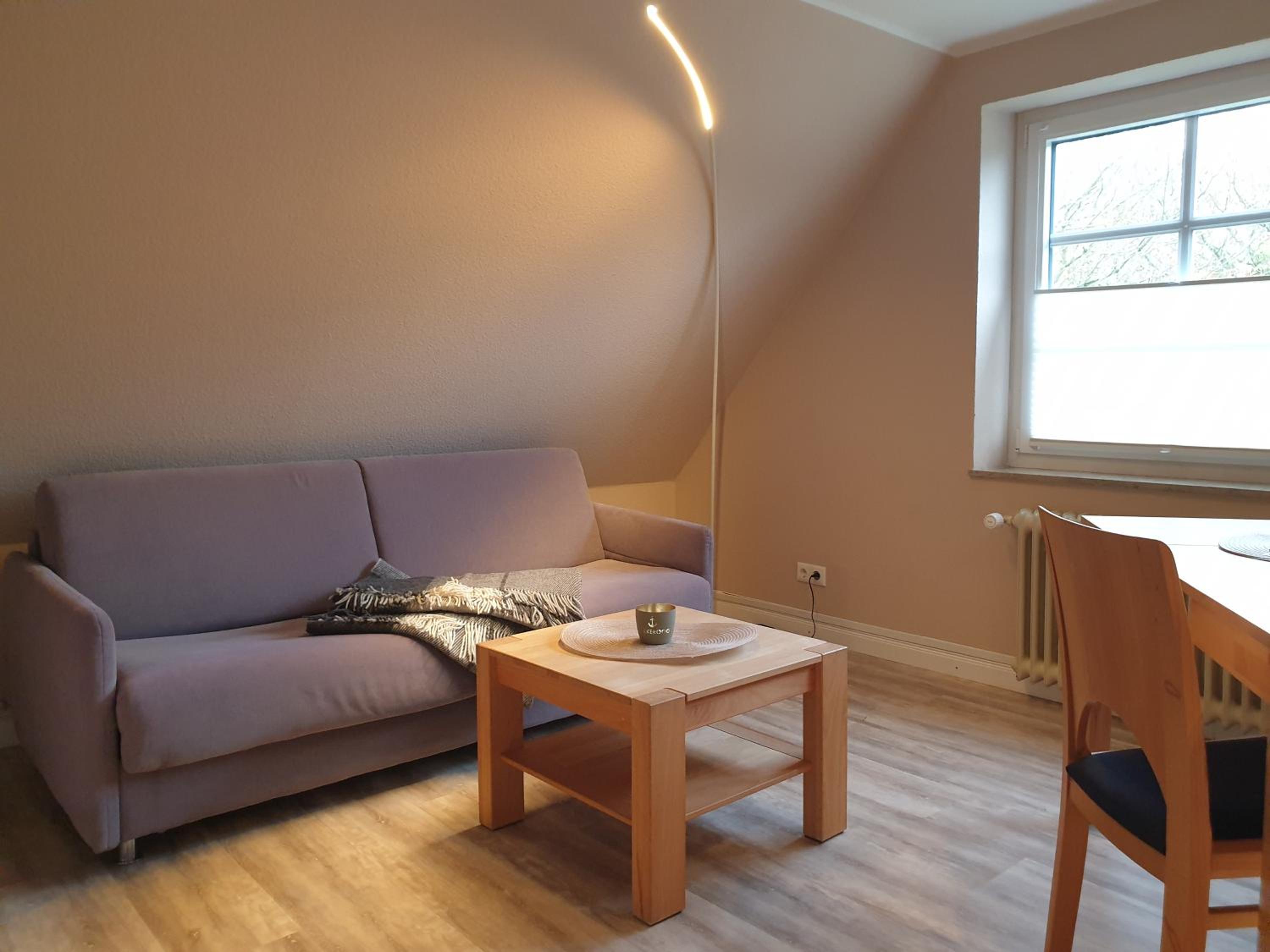 One-Bedroom Apartment photo 1