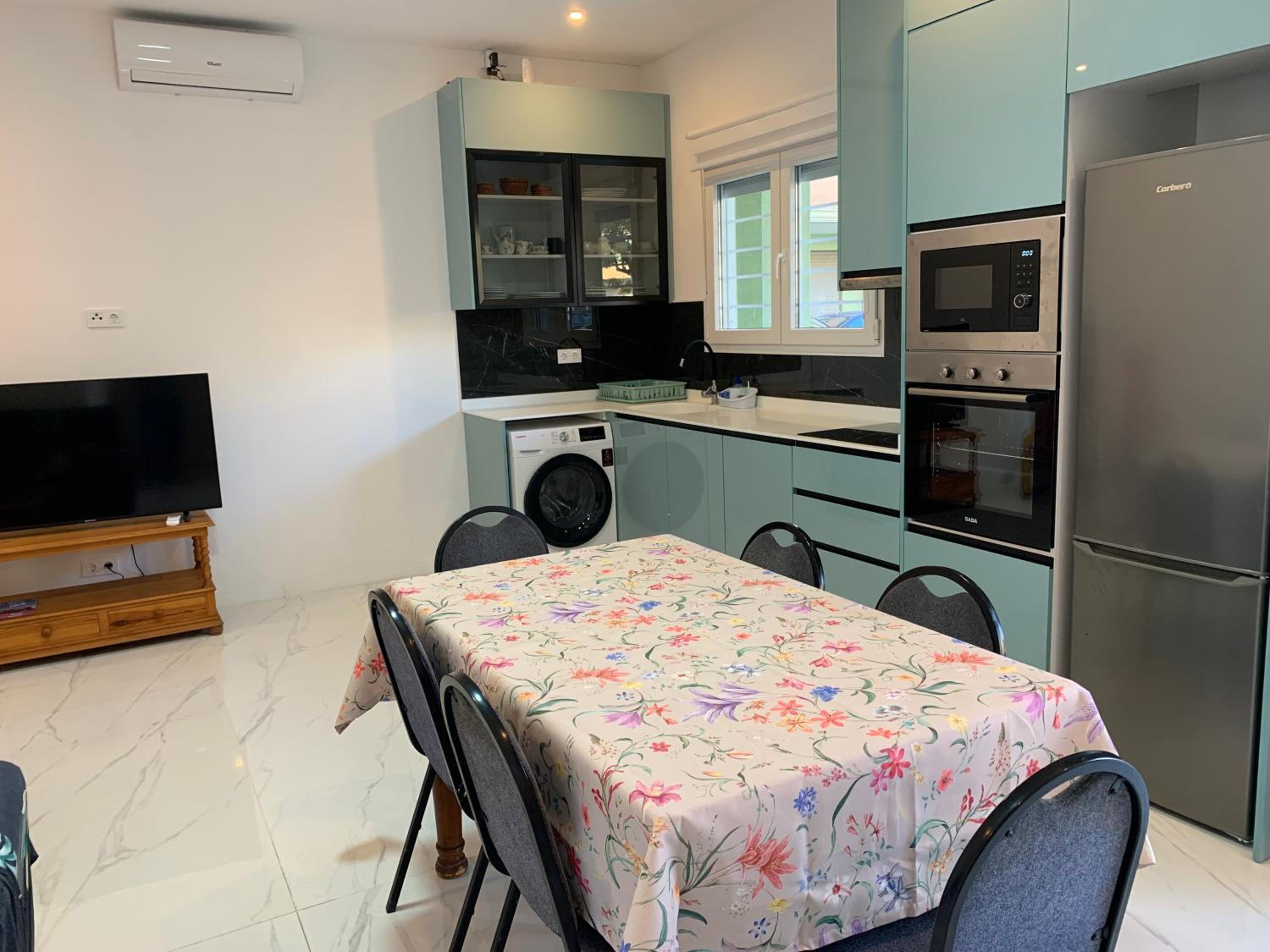 Two-Bedroom Apartment photo 3