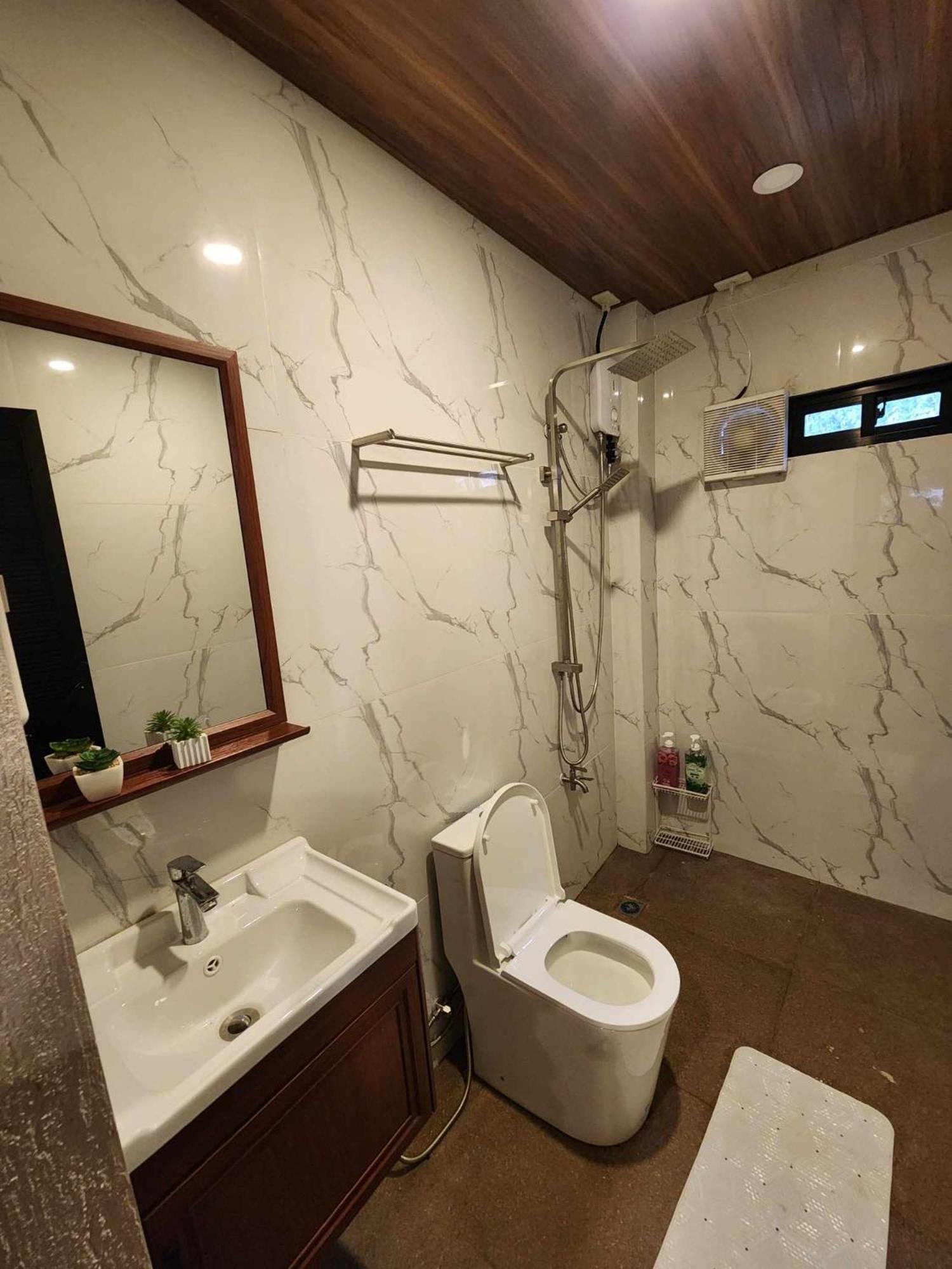 One-Bedroom House photo 3
