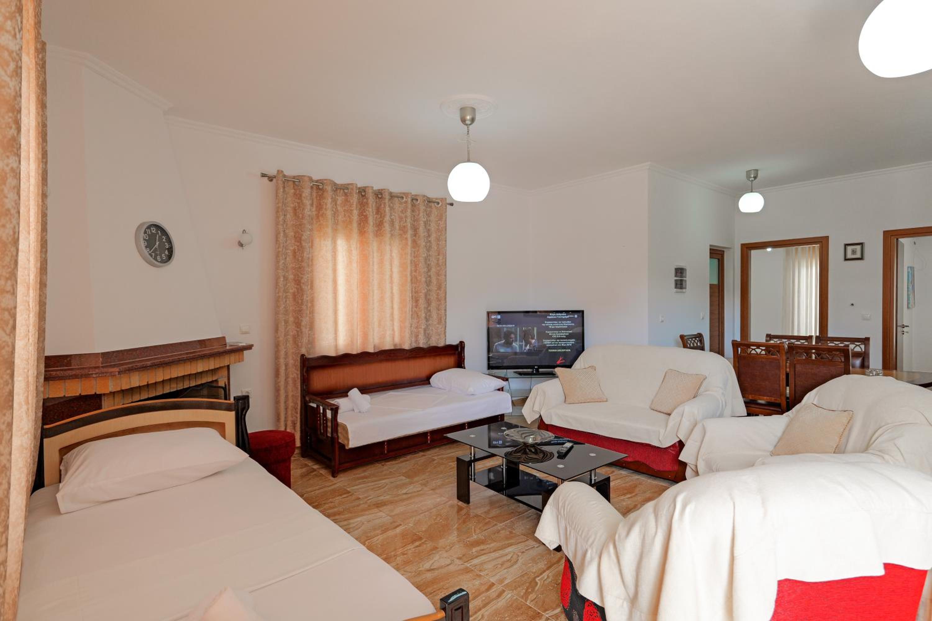 Superior Apartment photo 1
