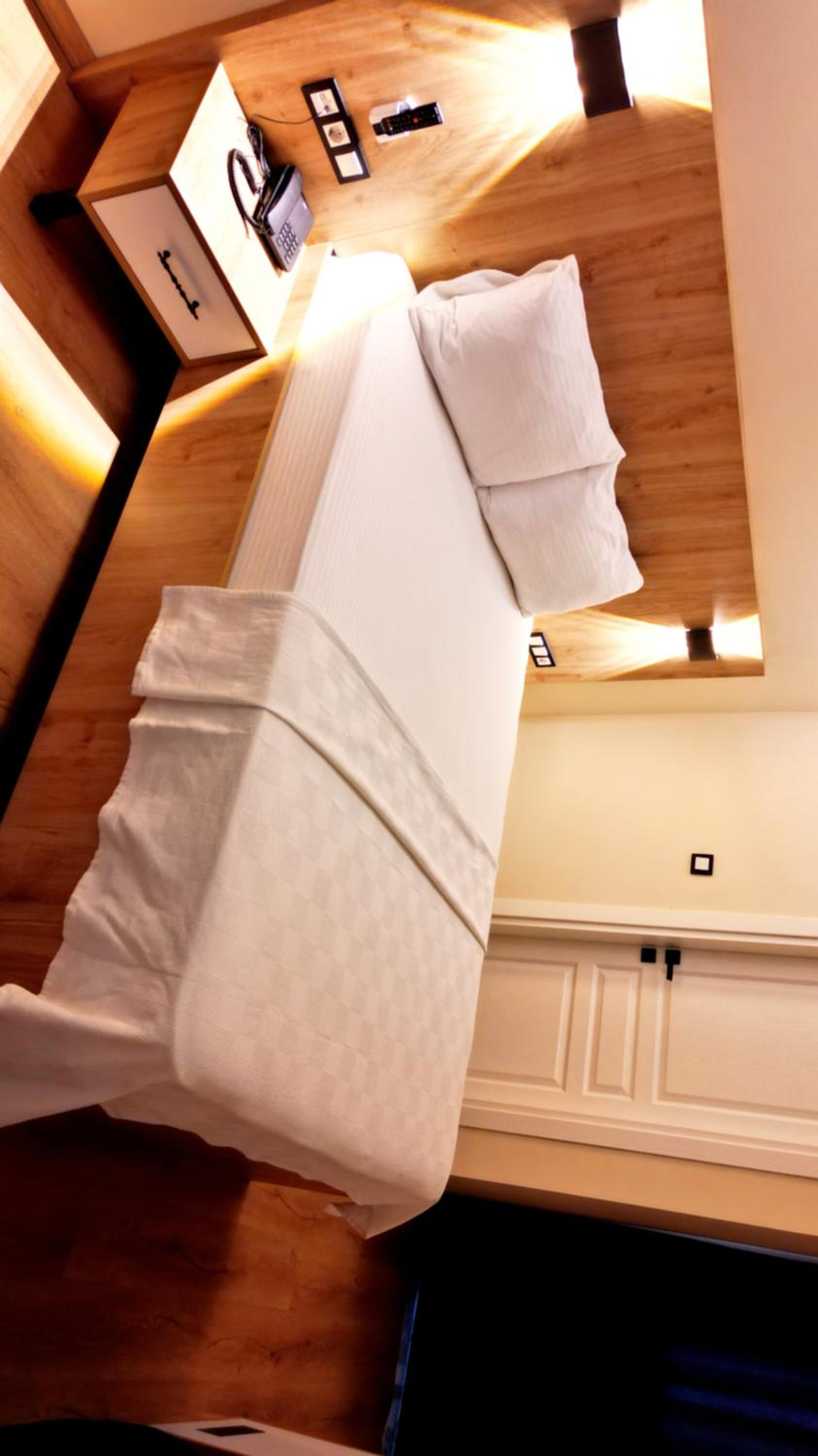 Quarto Individual