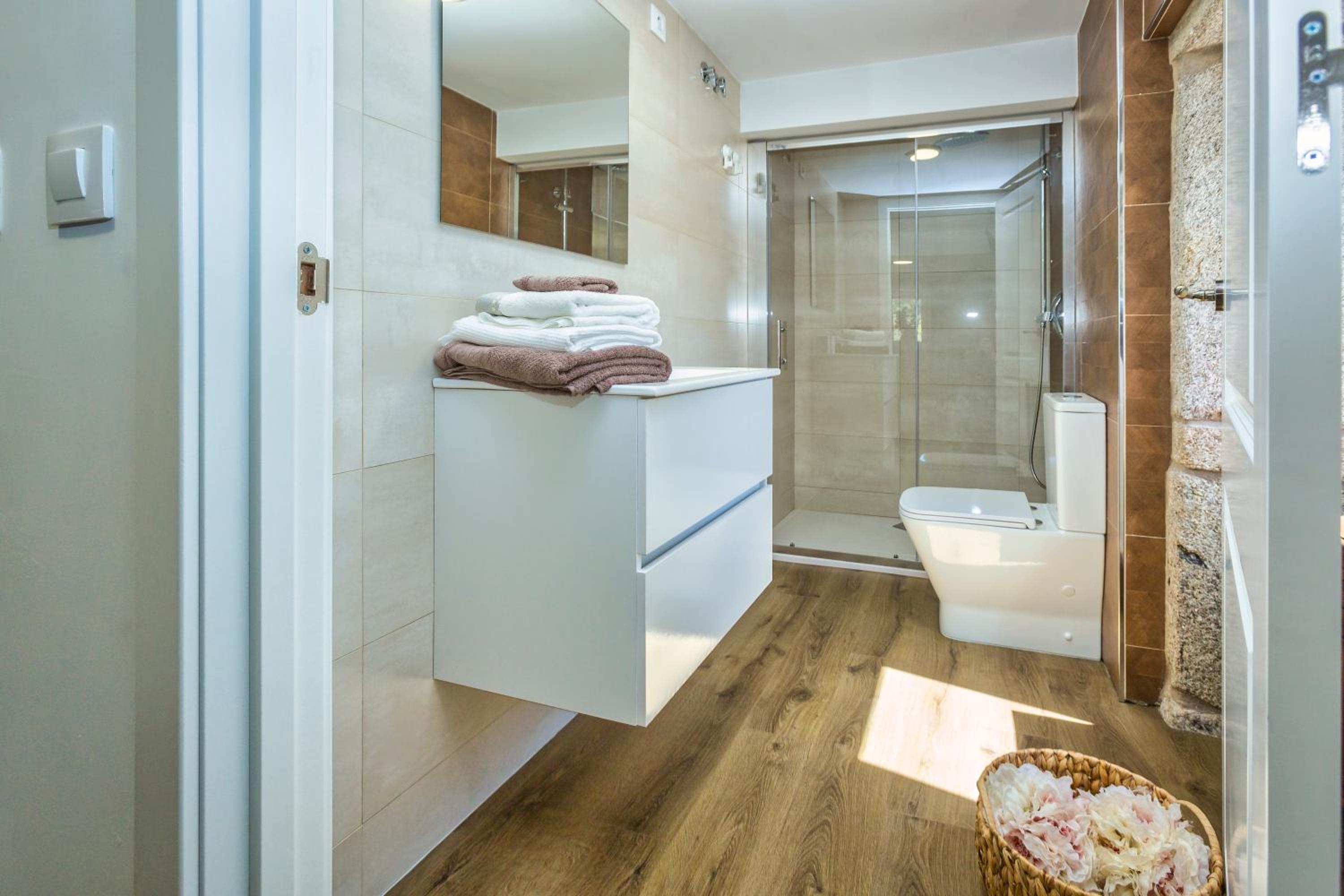 Deluxe Room (1 adult + 2 children) photo 2