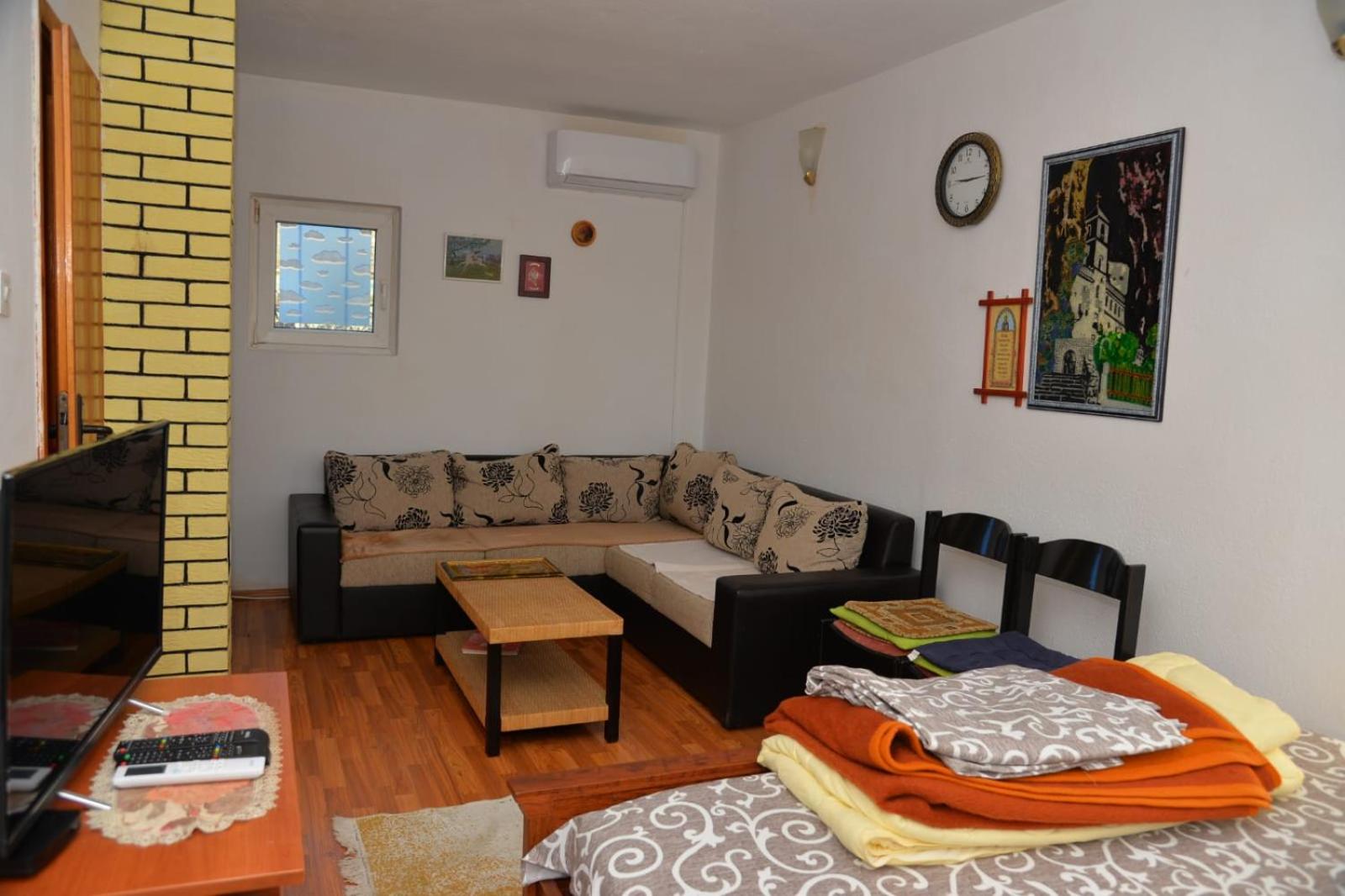 Twin Room with Terrace photo 2