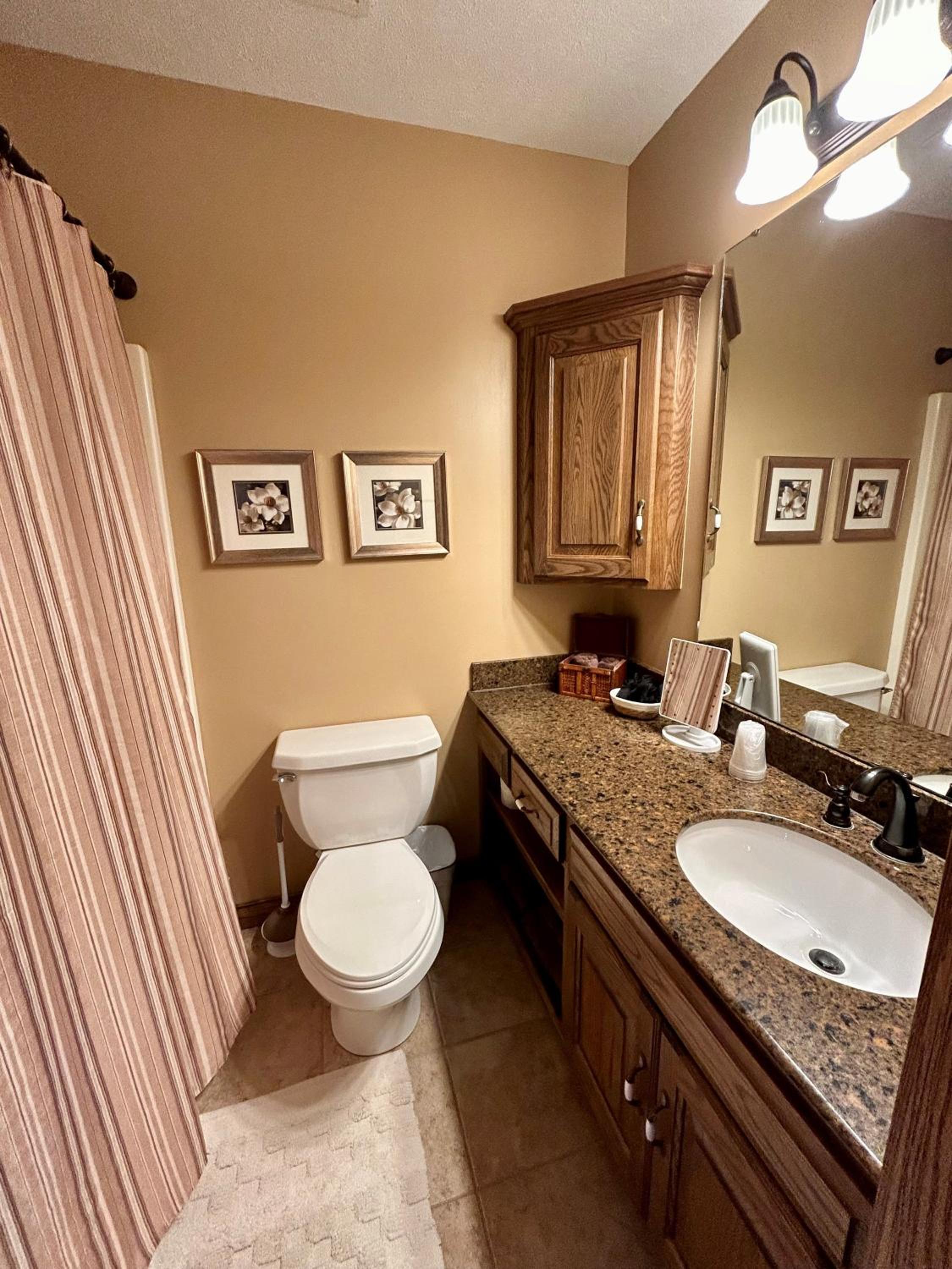King Room with Balcony photo 3