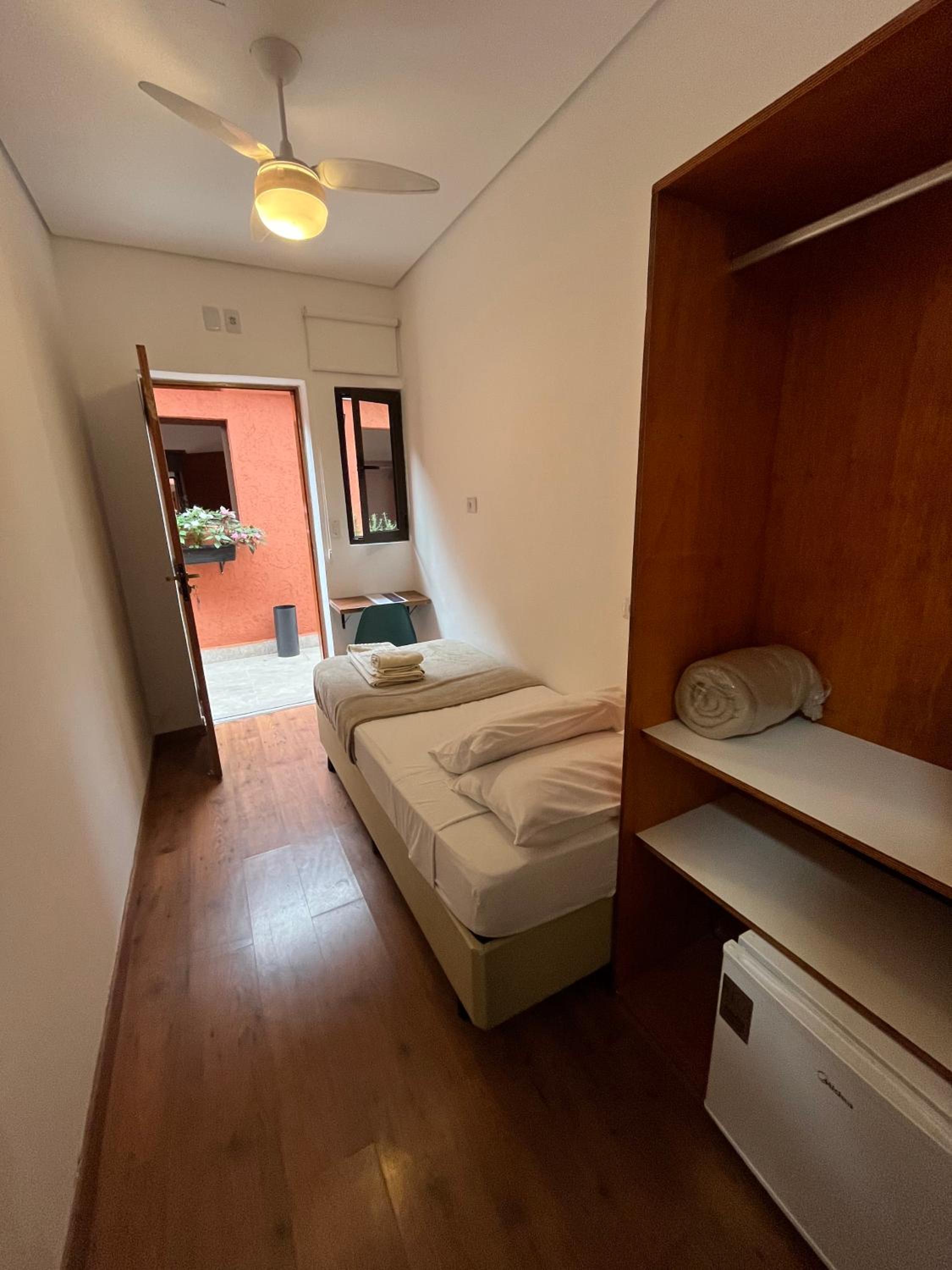 Deluxe Suite - Photo 23