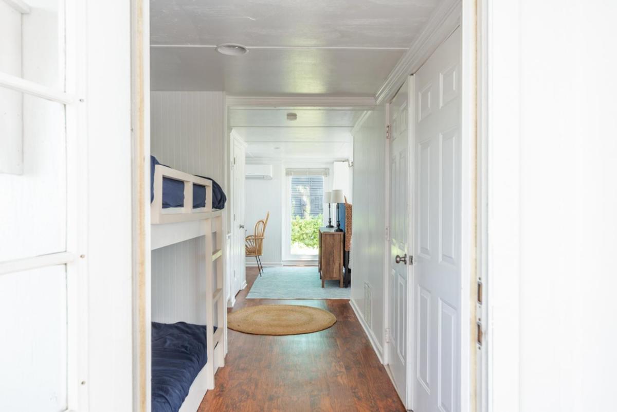 Two-Bedroom House photo 2