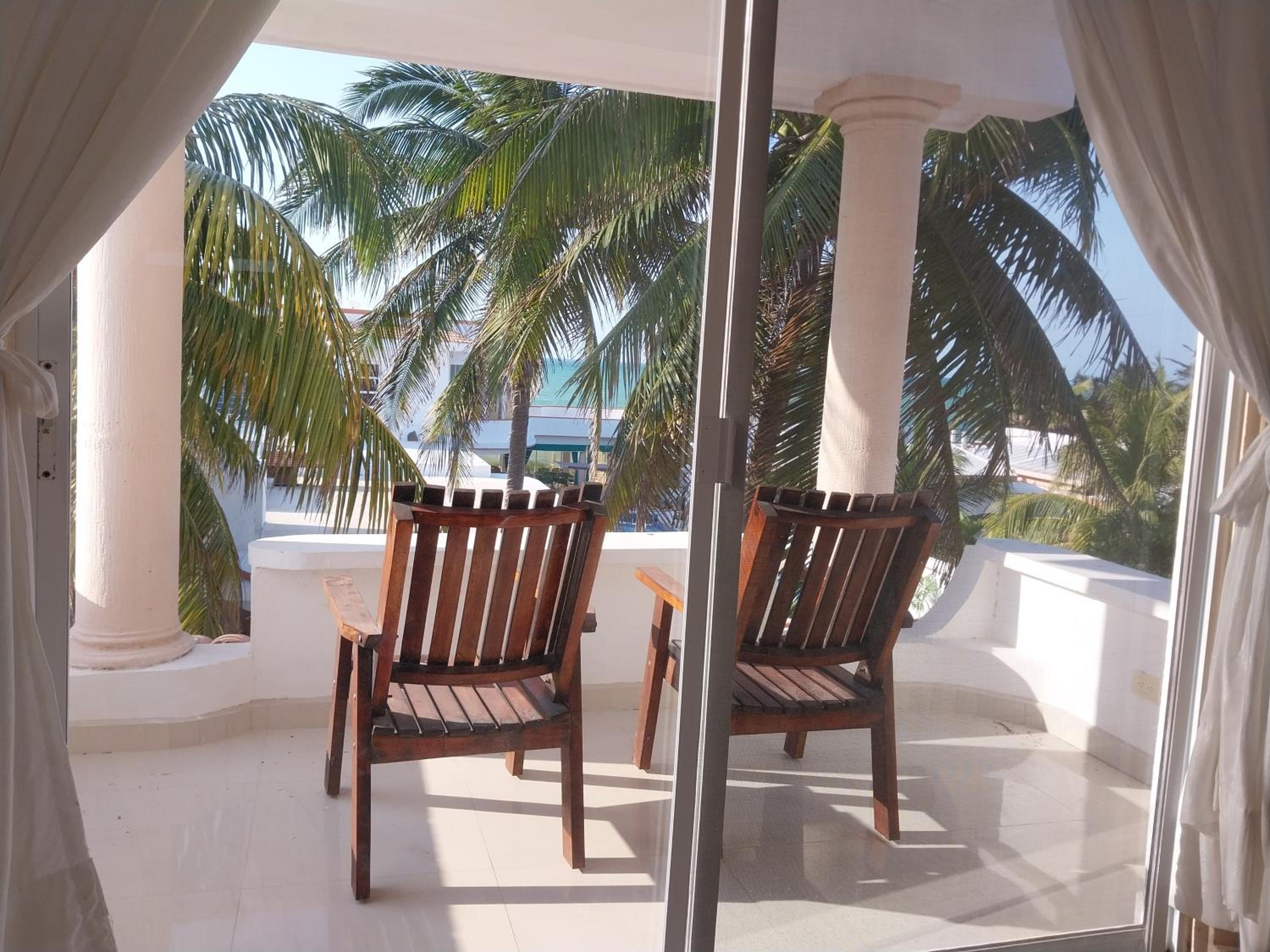 King Suite with Ocean View - Photo 13