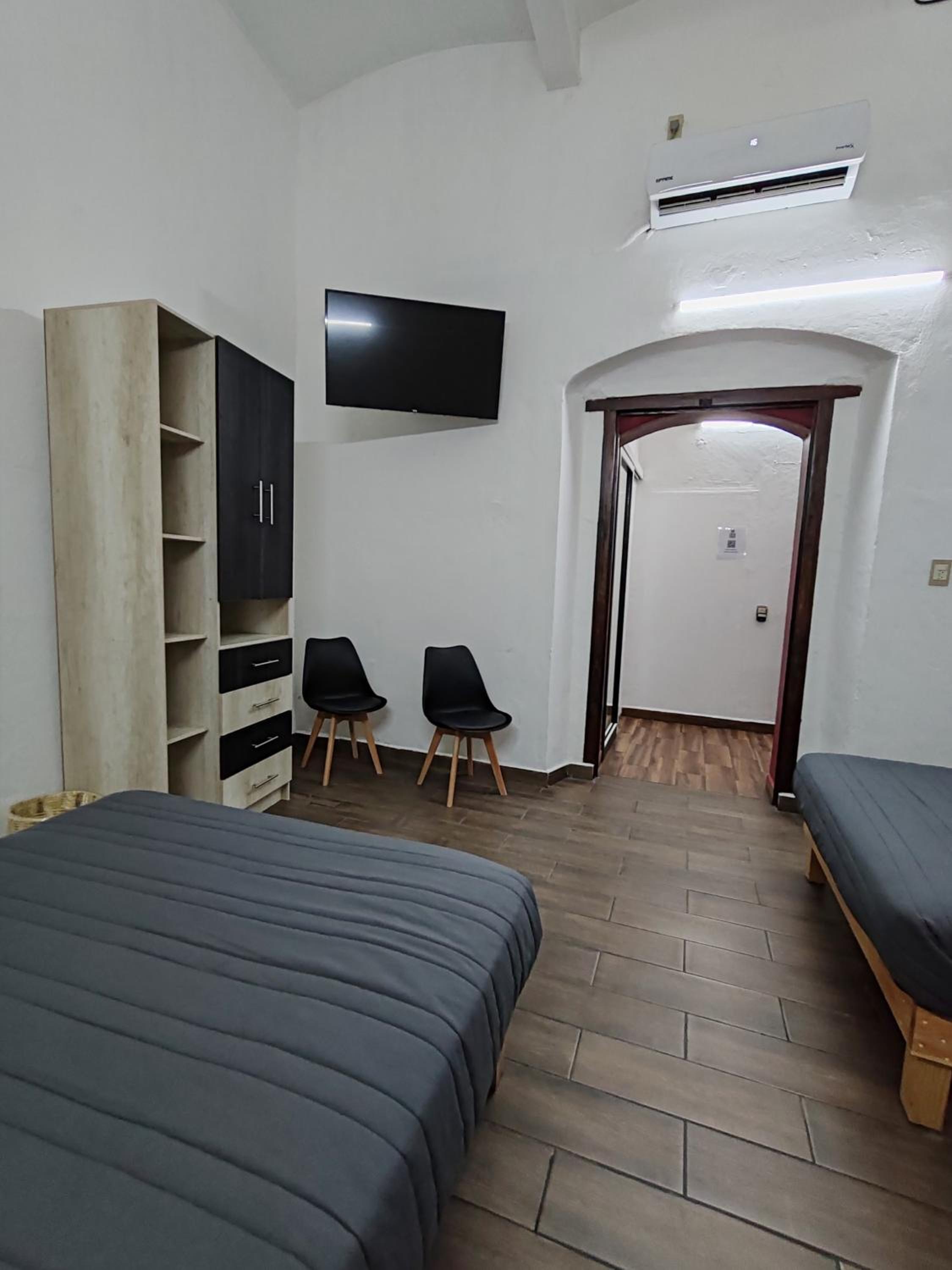 Deluxe Triple Room - Photo 6