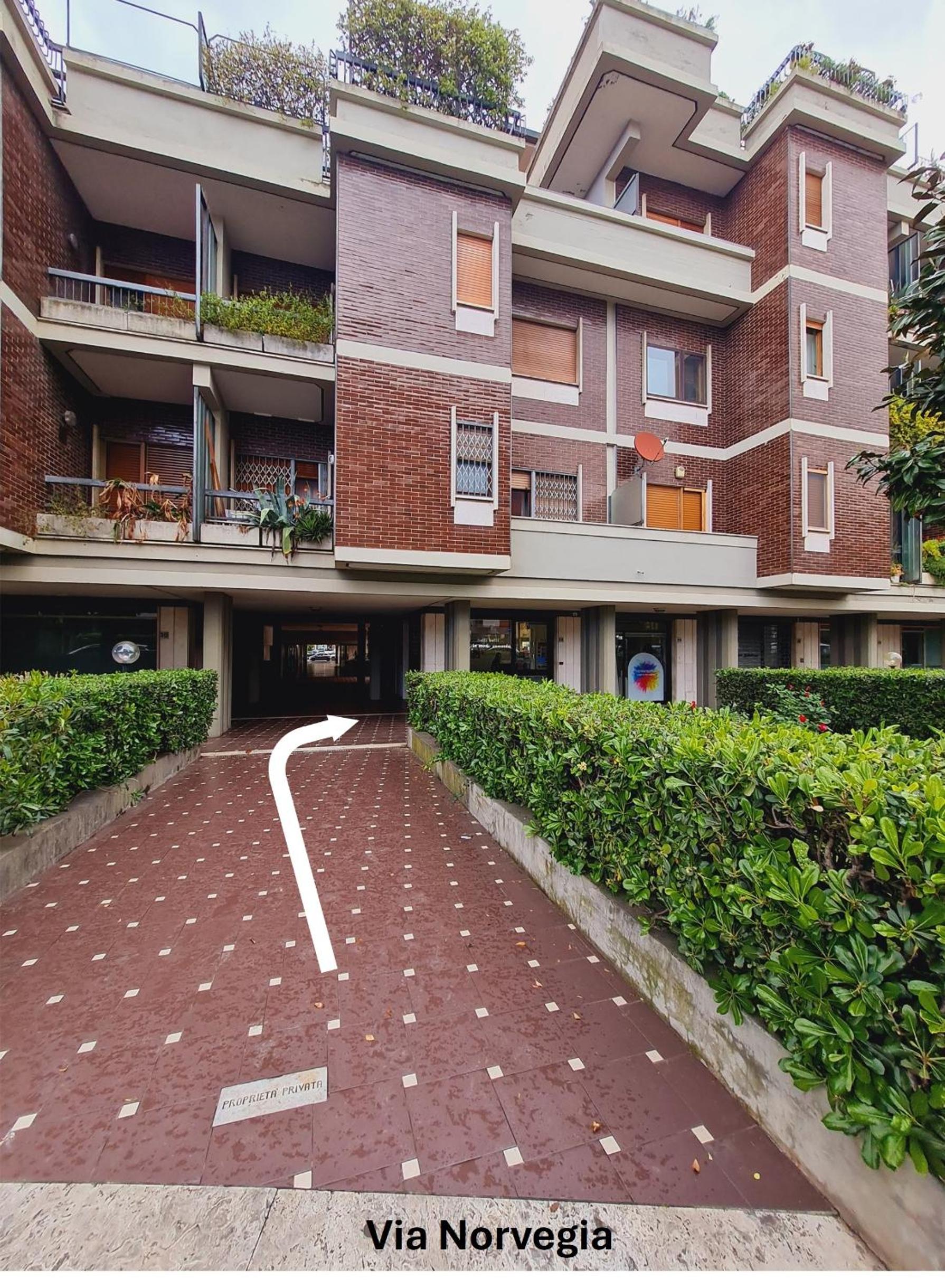 One-Bedroom Apartment with Terrace photo 3