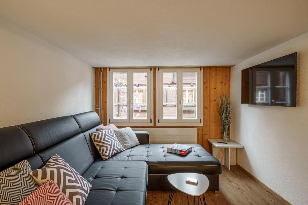 Apartment photo 2