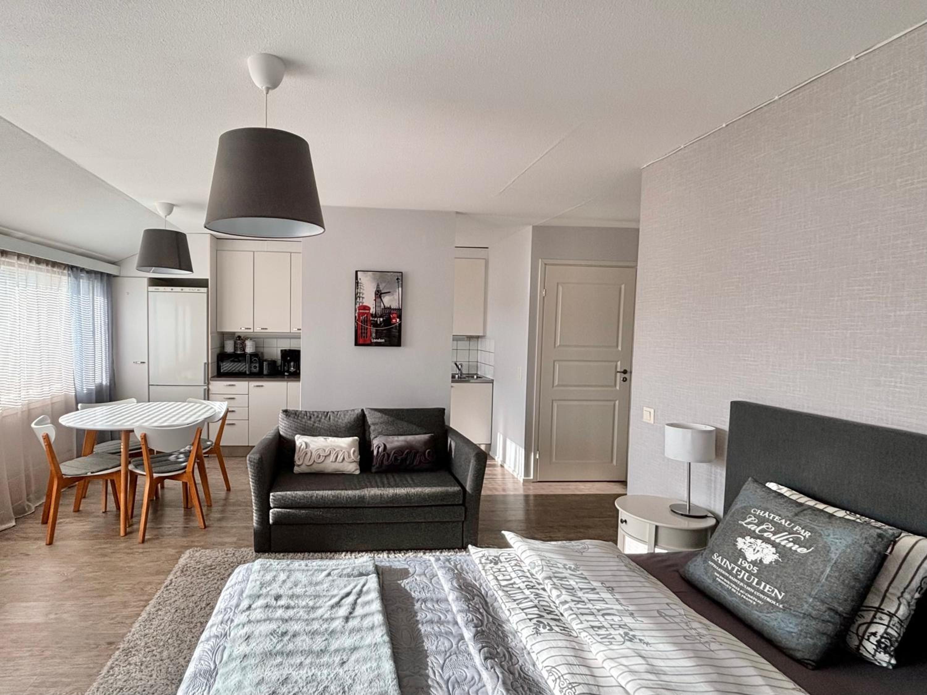 Deluxe Double Room with Balcony - Photo 1