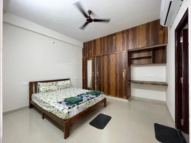 Two-Bedroom Apartment - Photo 5