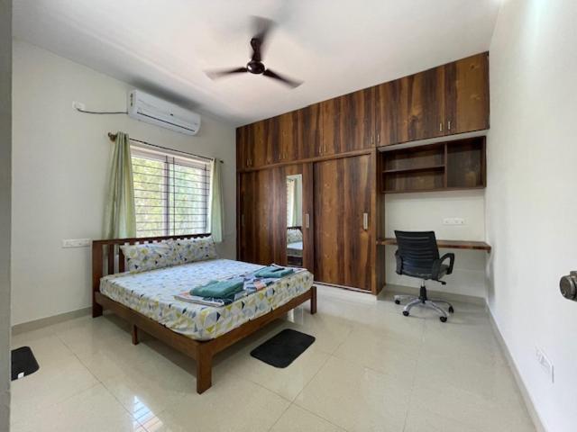 Two-Bedroom Apartment - Photo 4