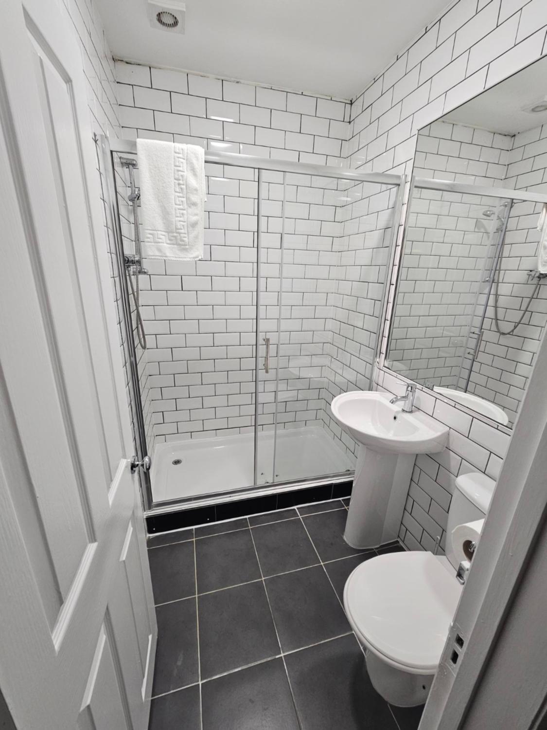 En-suite Triple Room photo 2