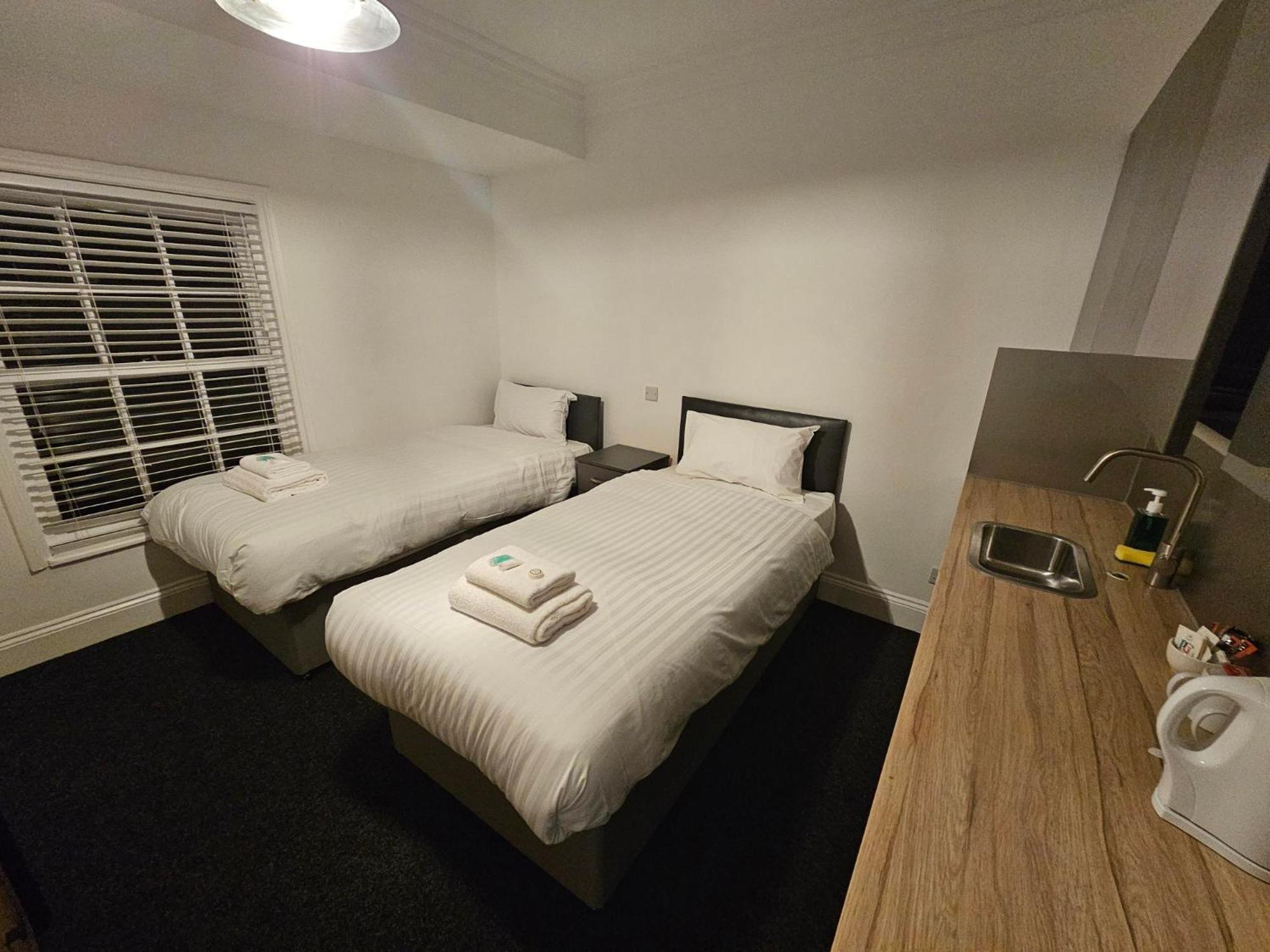 En-suite Twin Room photo 2