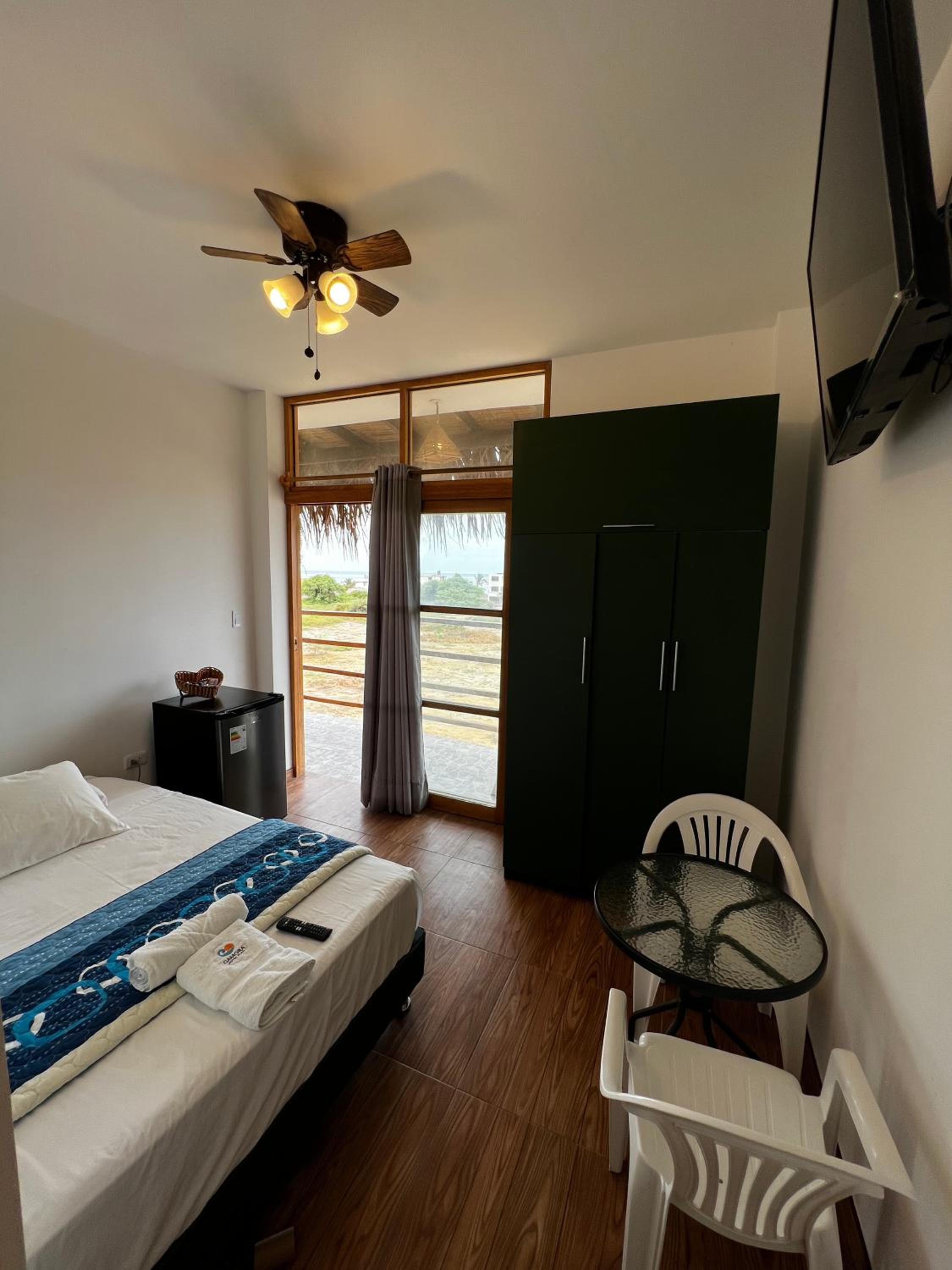 Deluxe Double Room with Balcony photo 3