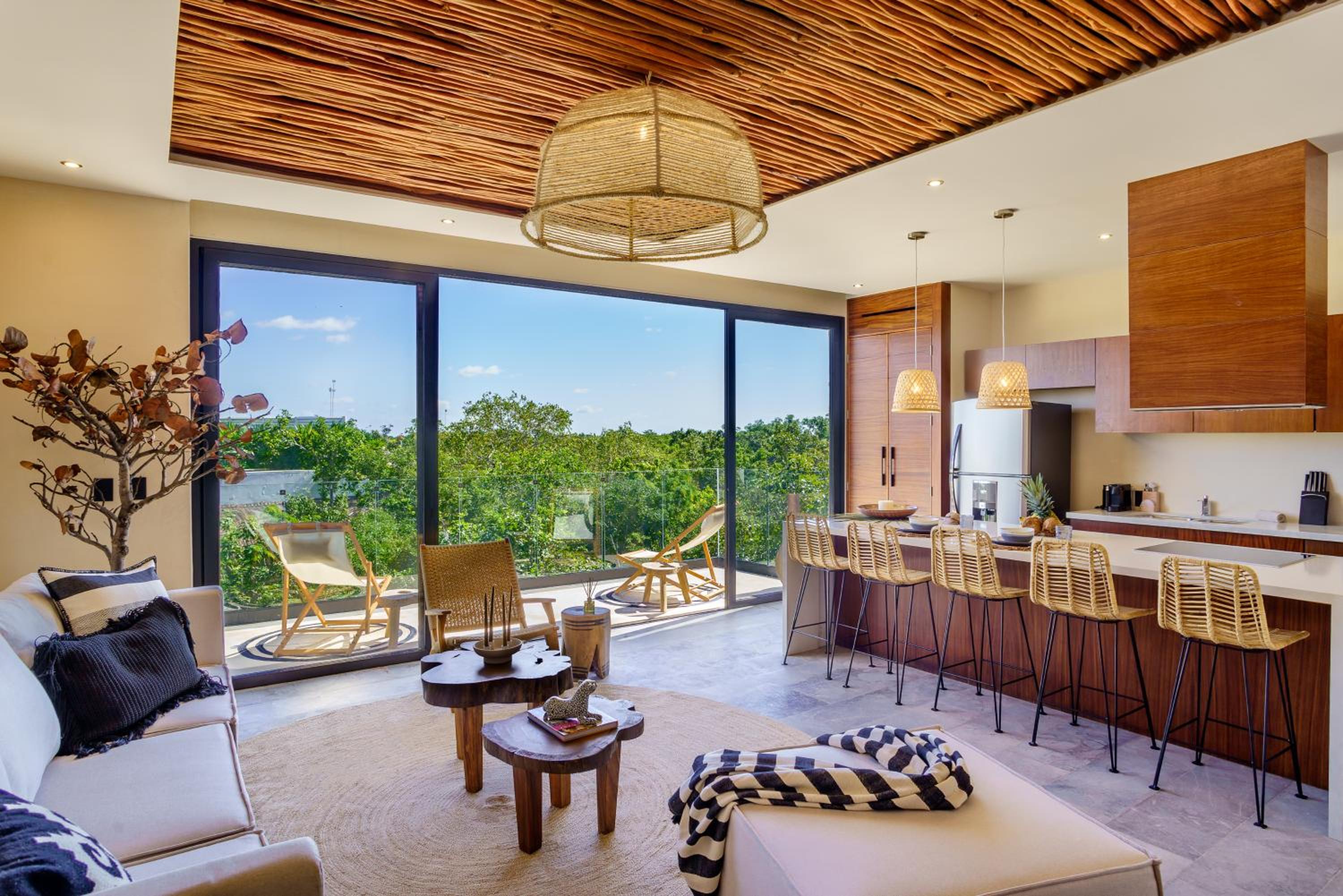 Three-Bedroom Apartment With Balcony