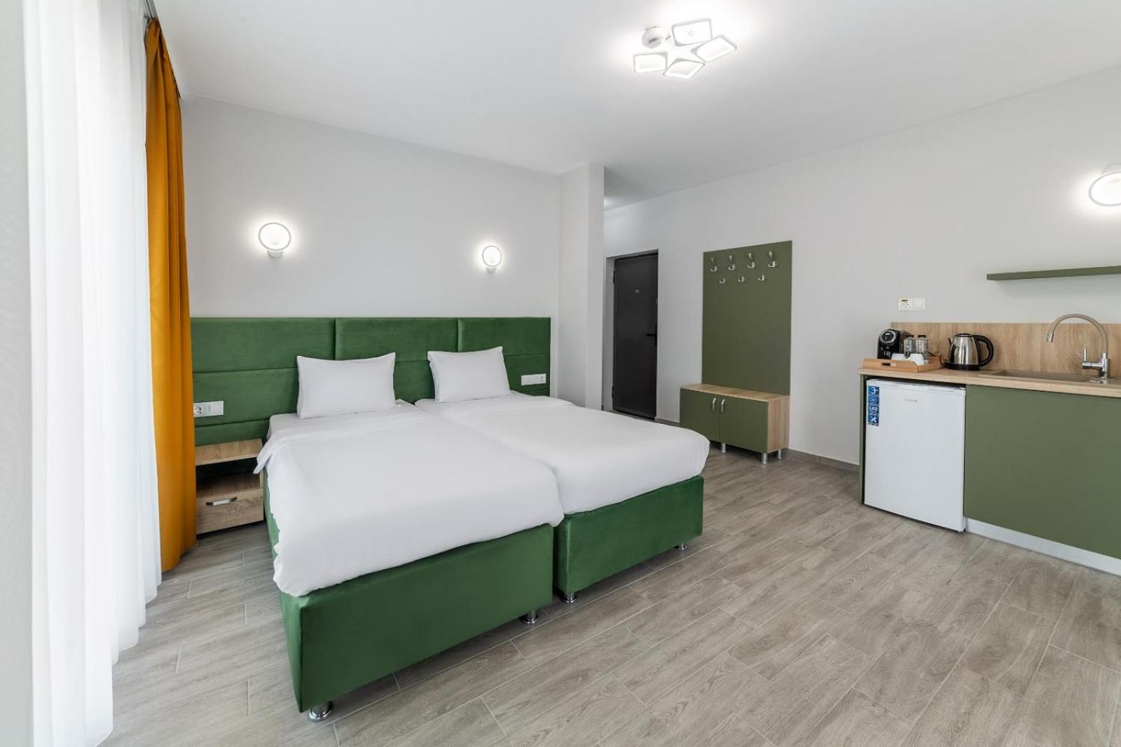 Double or Twin Room photo 3